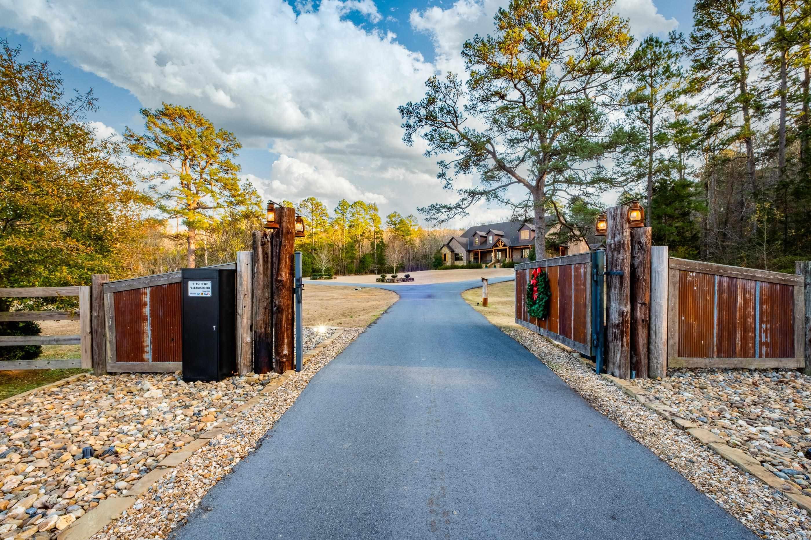 11311 Garrison Drive