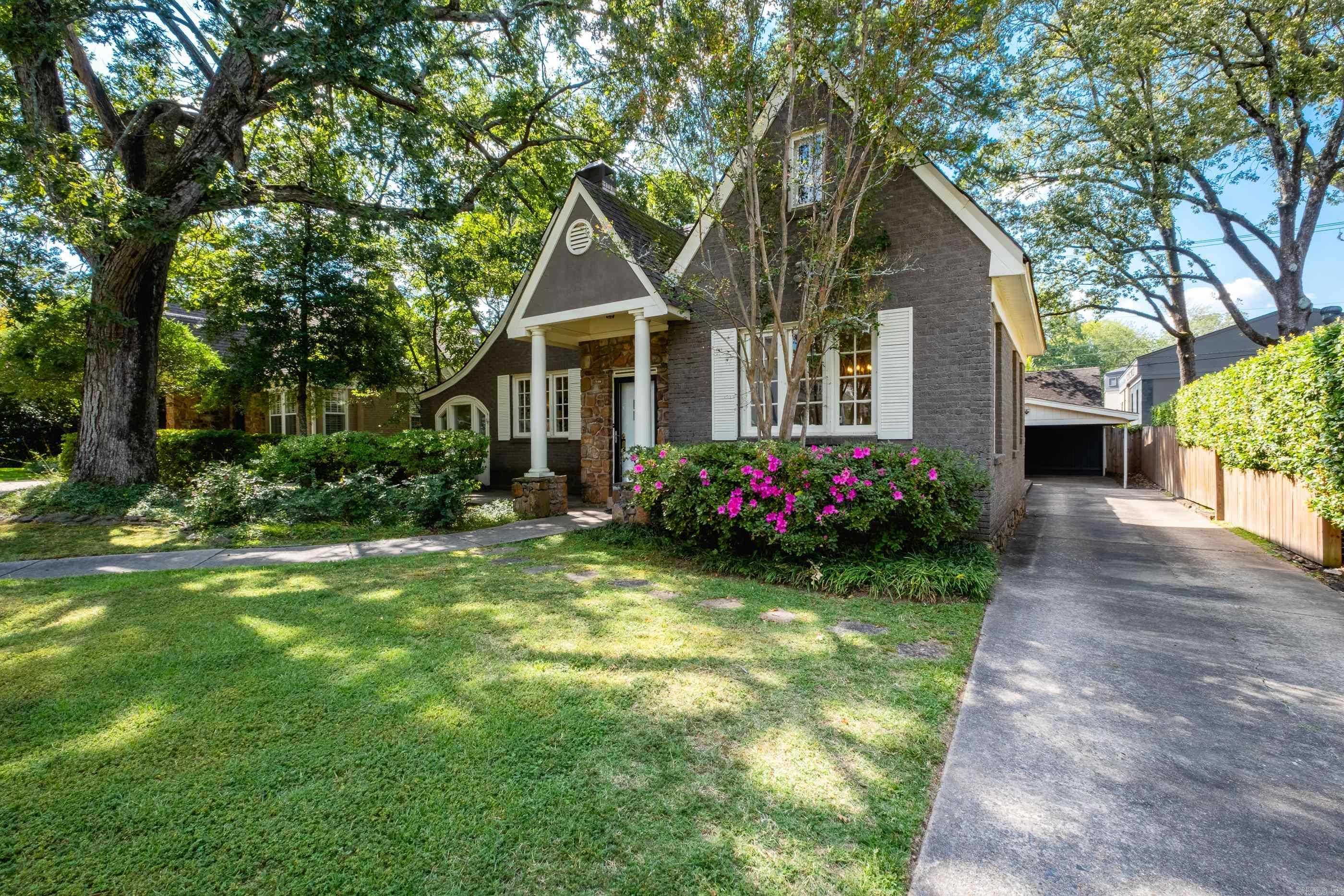 1816 N Jackson Street