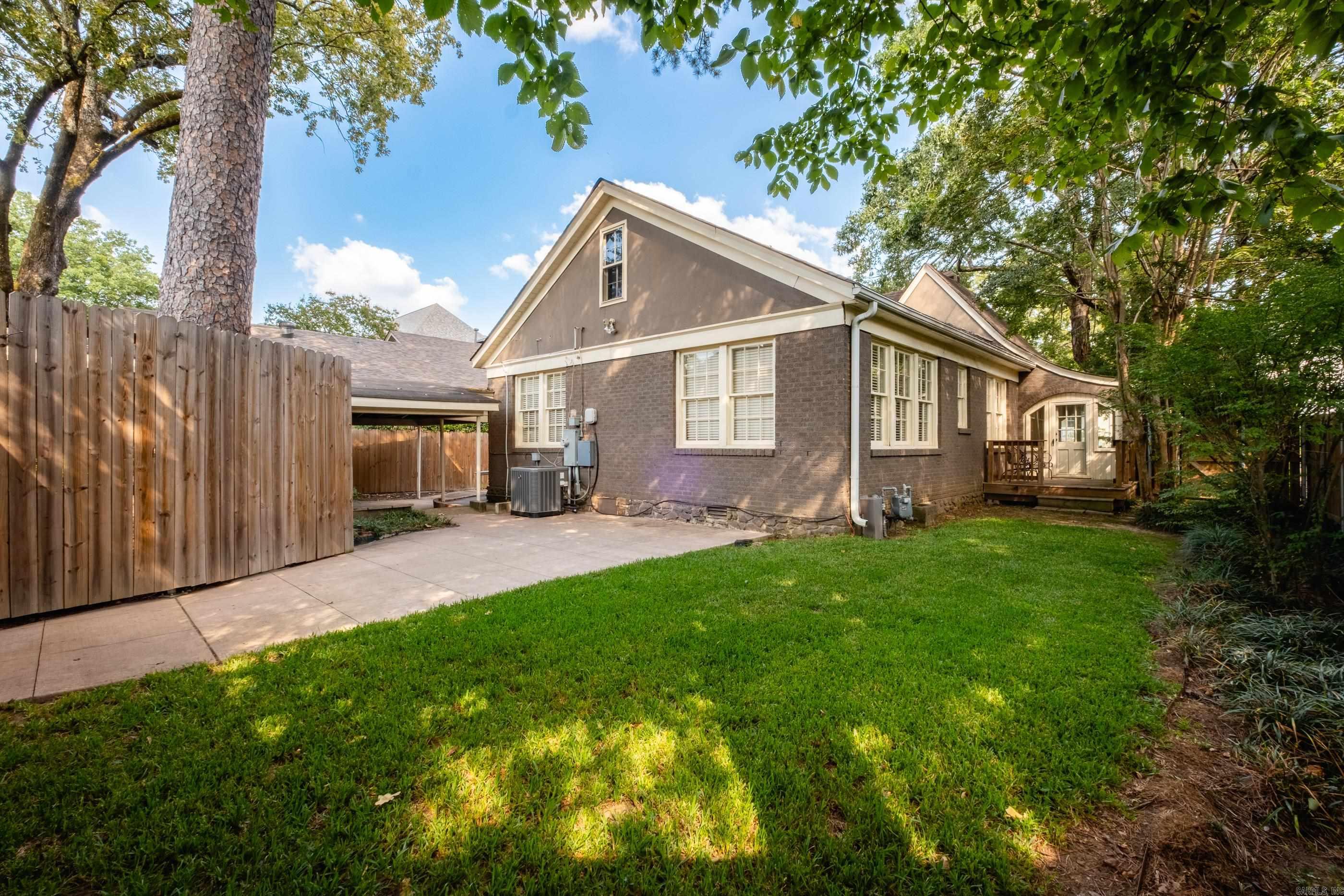 1816 N Jackson Street