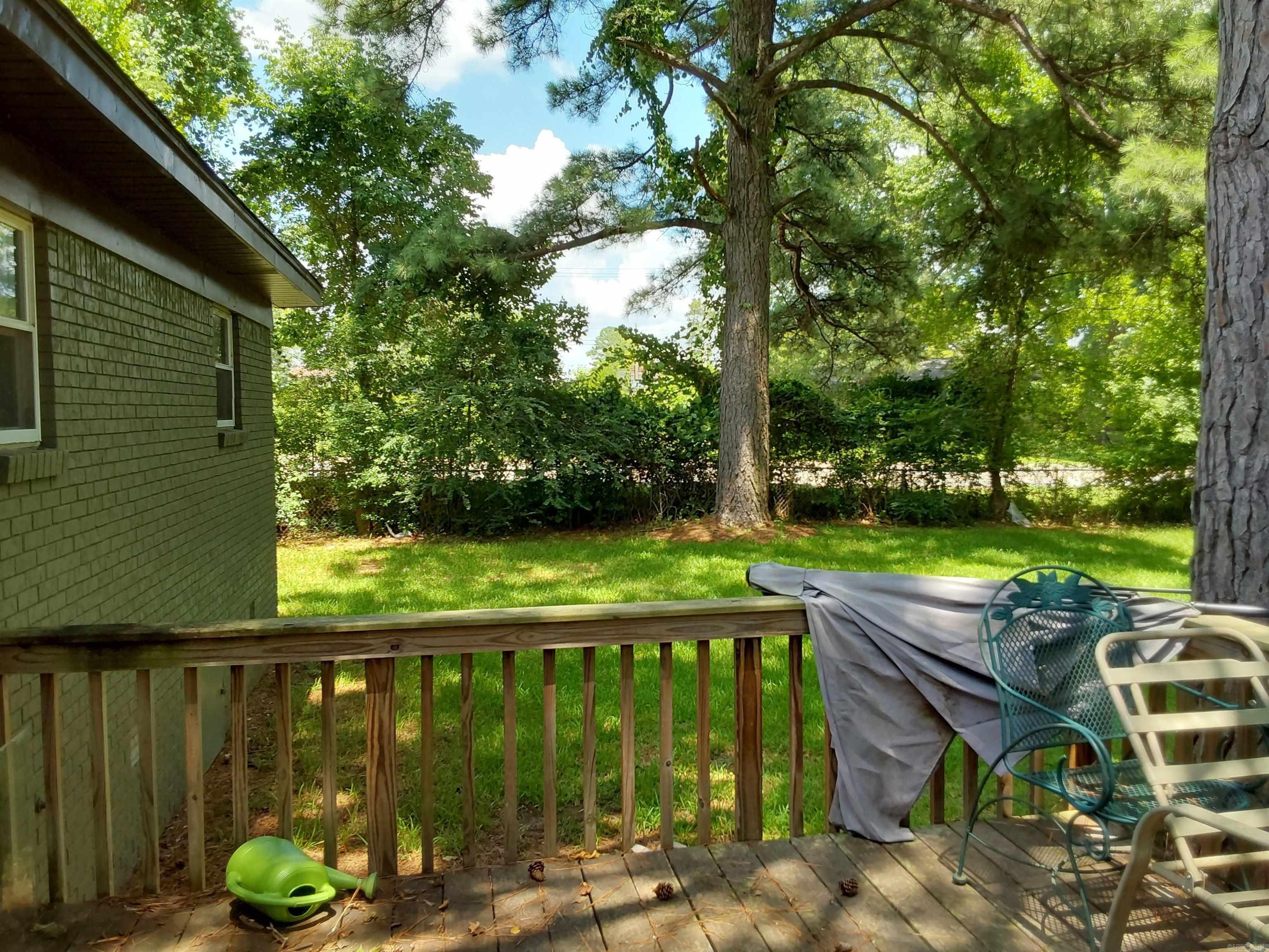 3111 Military Road