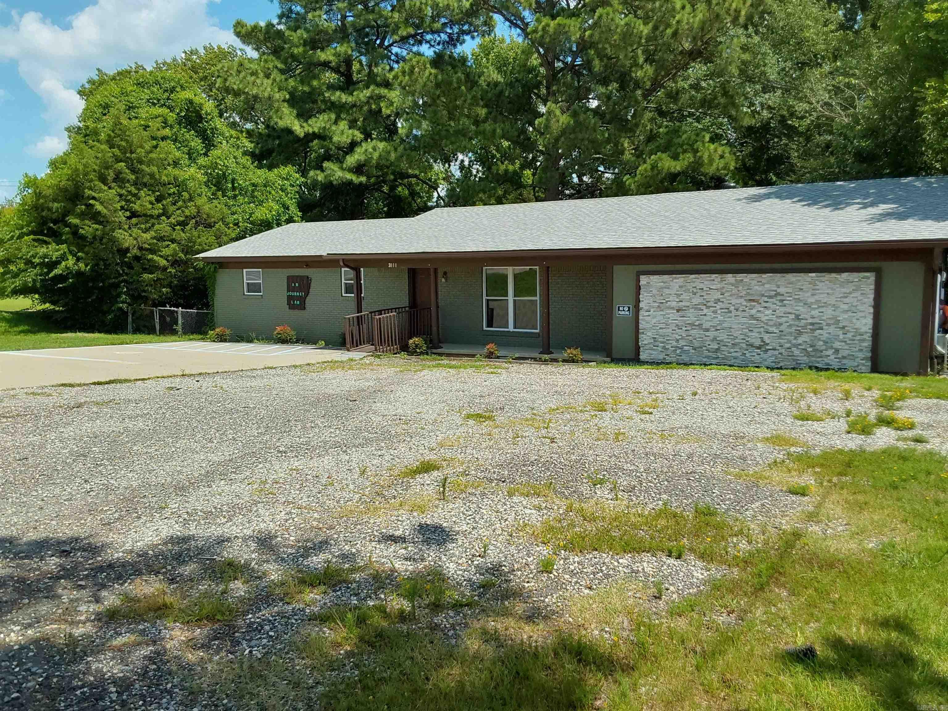 3111 Military Road