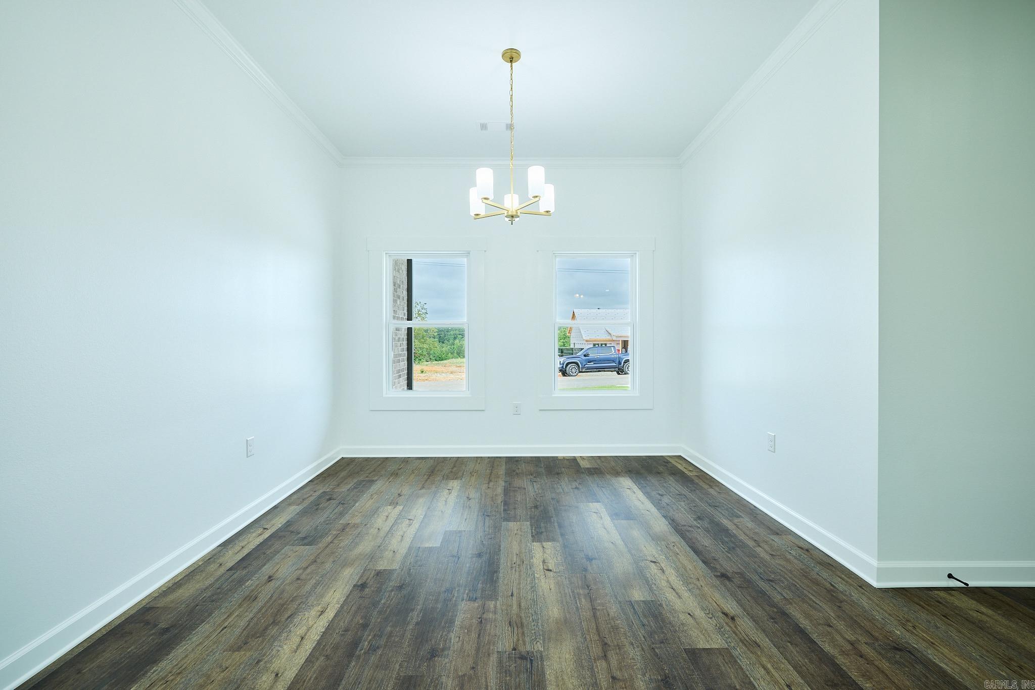 4007 Creek Top