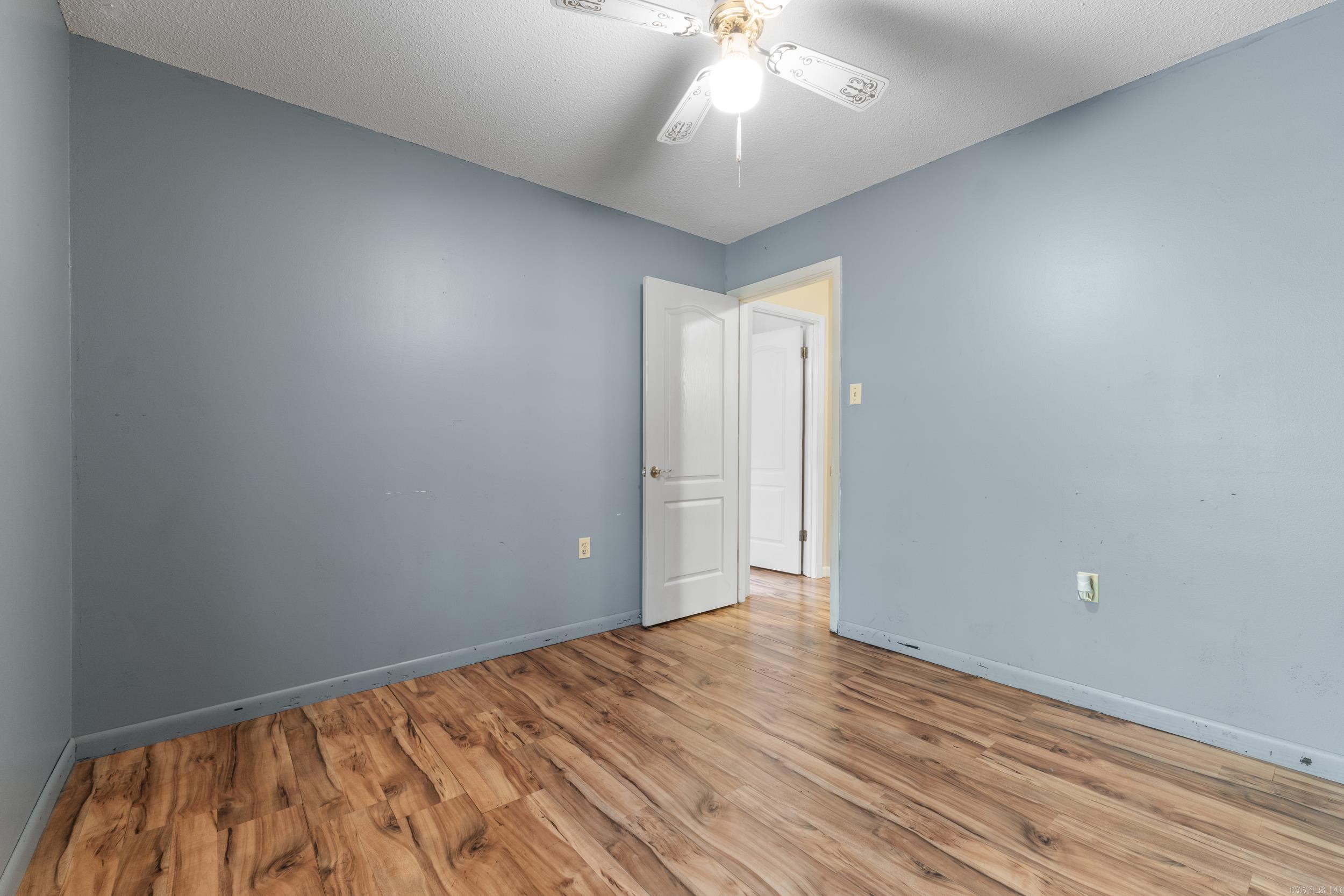 45 E Pleasant Valley Road