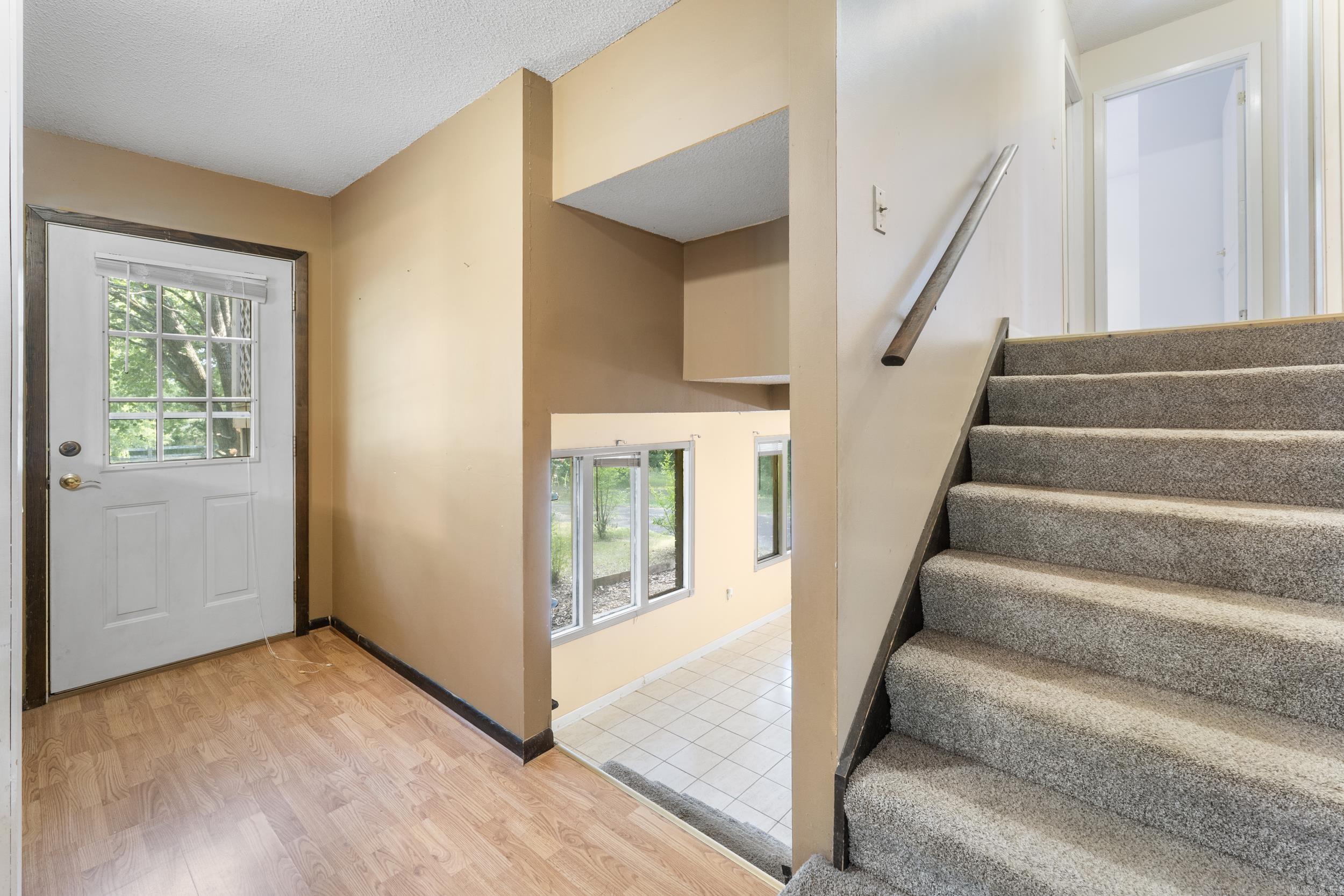 45 E Pleasant Valley Road