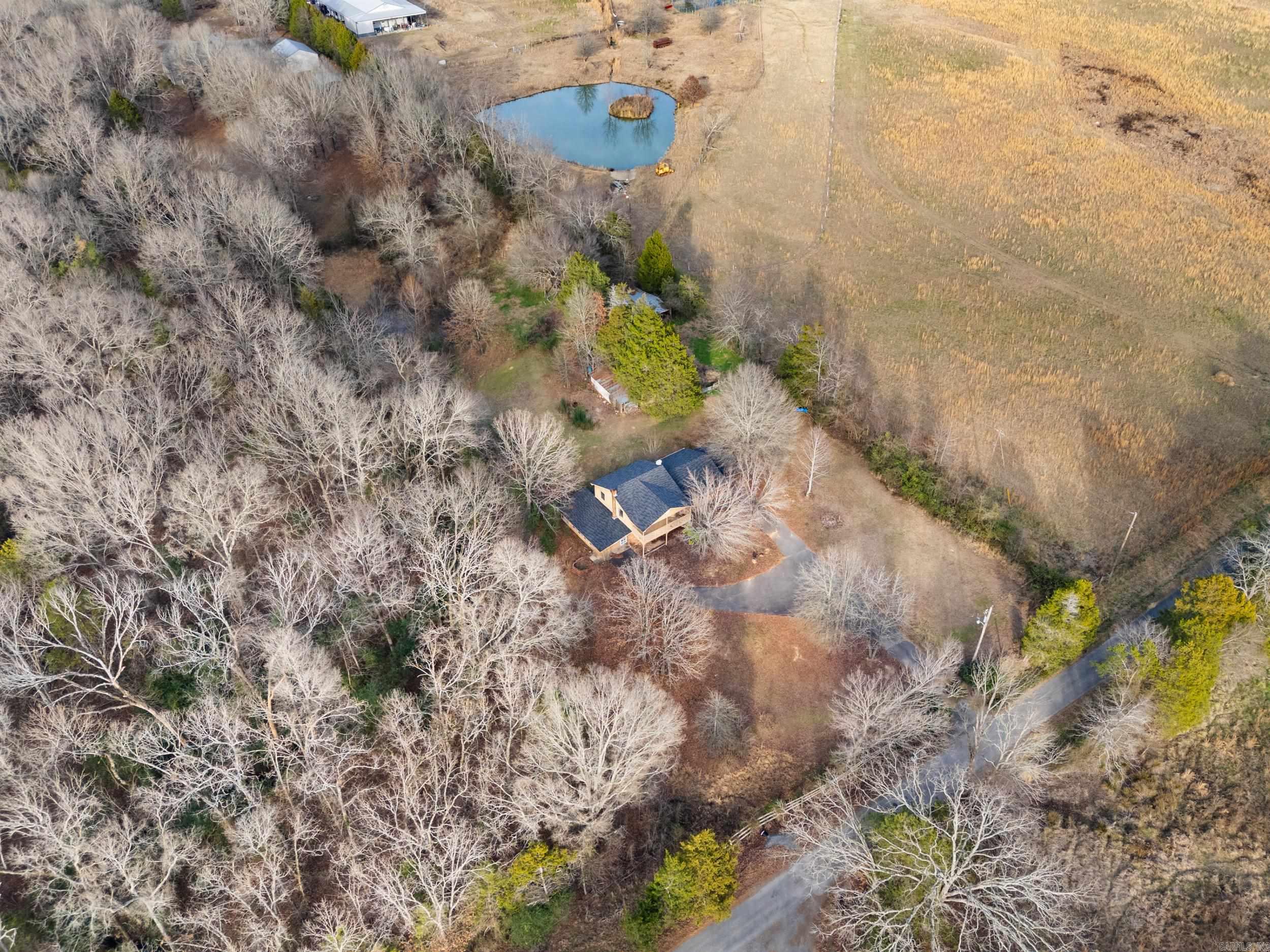 45 E Pleasant Valley Road