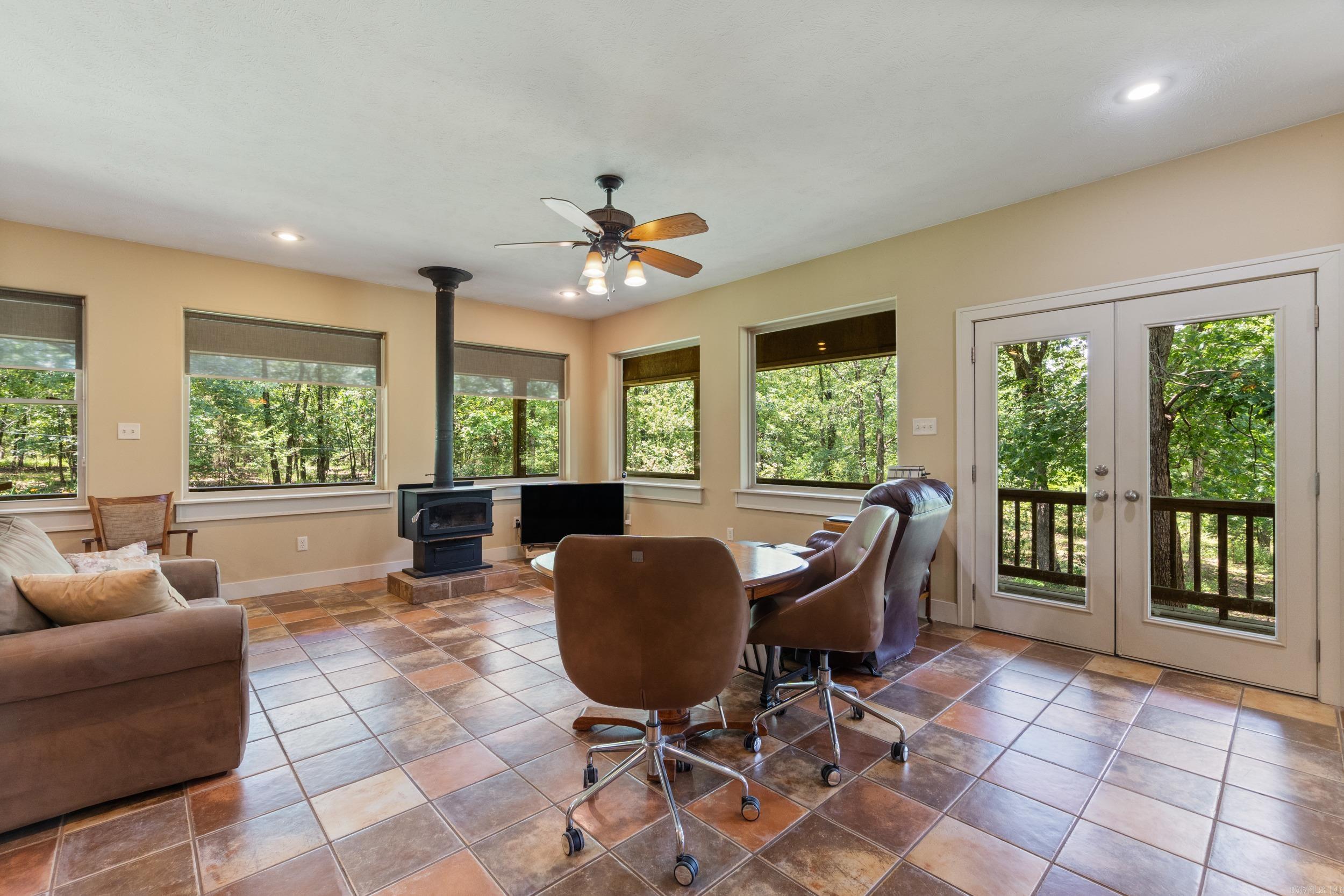 290 MILL POND RD