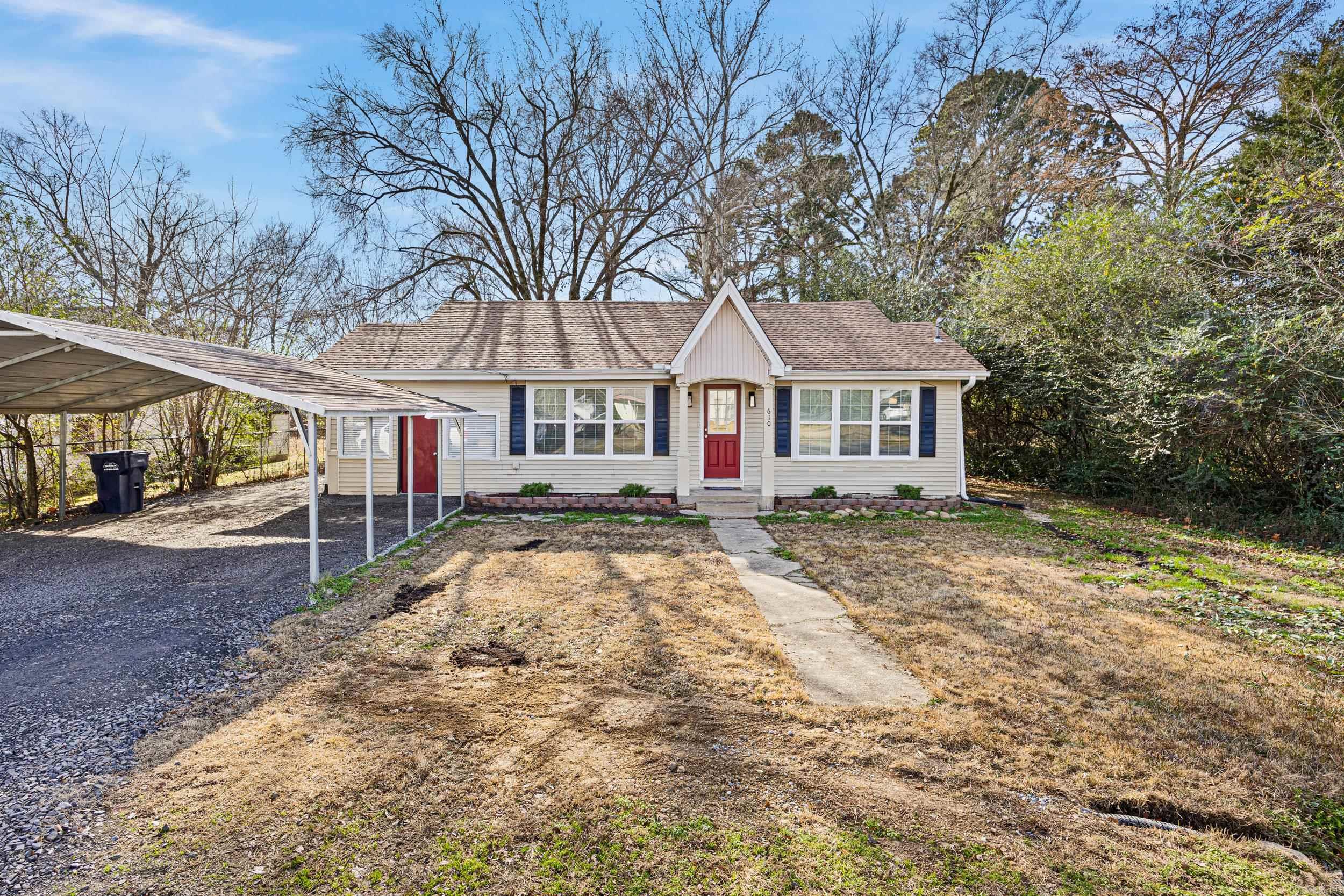610 NE 2nd