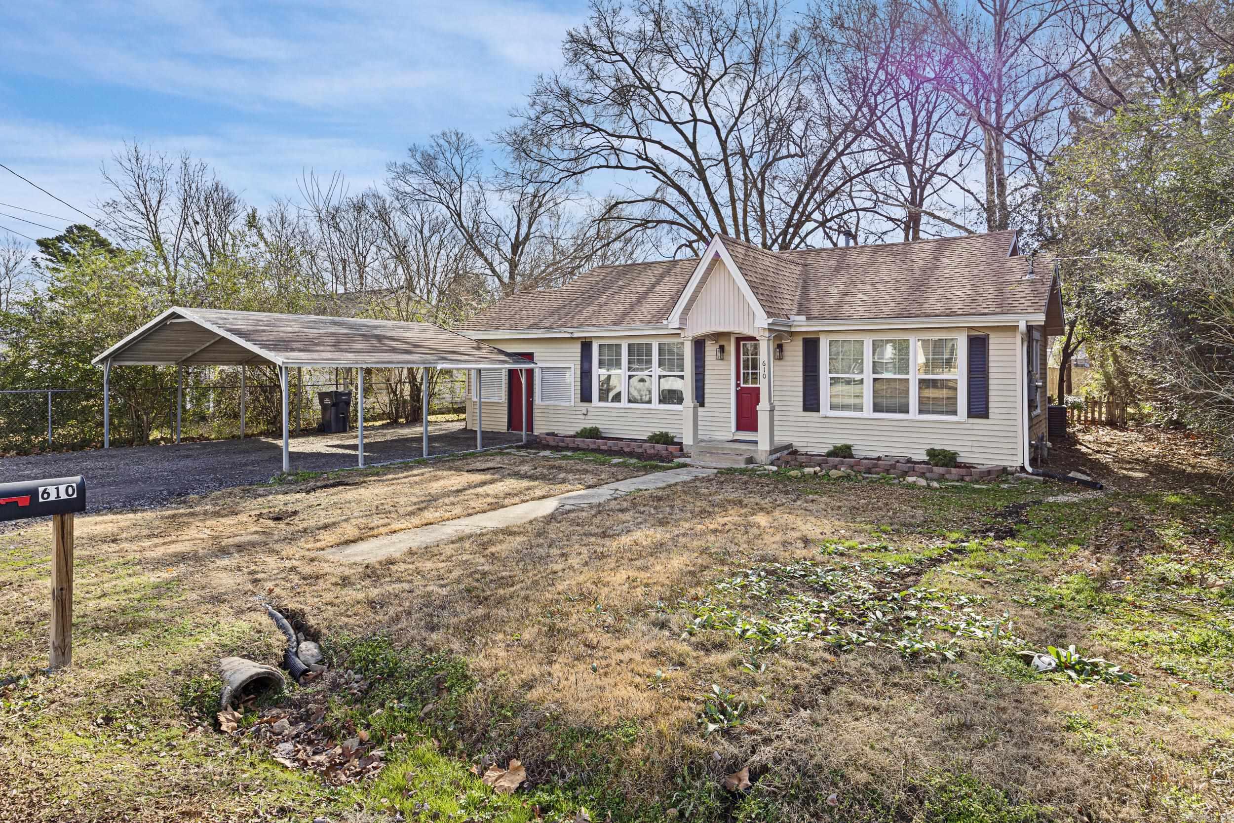 610 NE 2nd