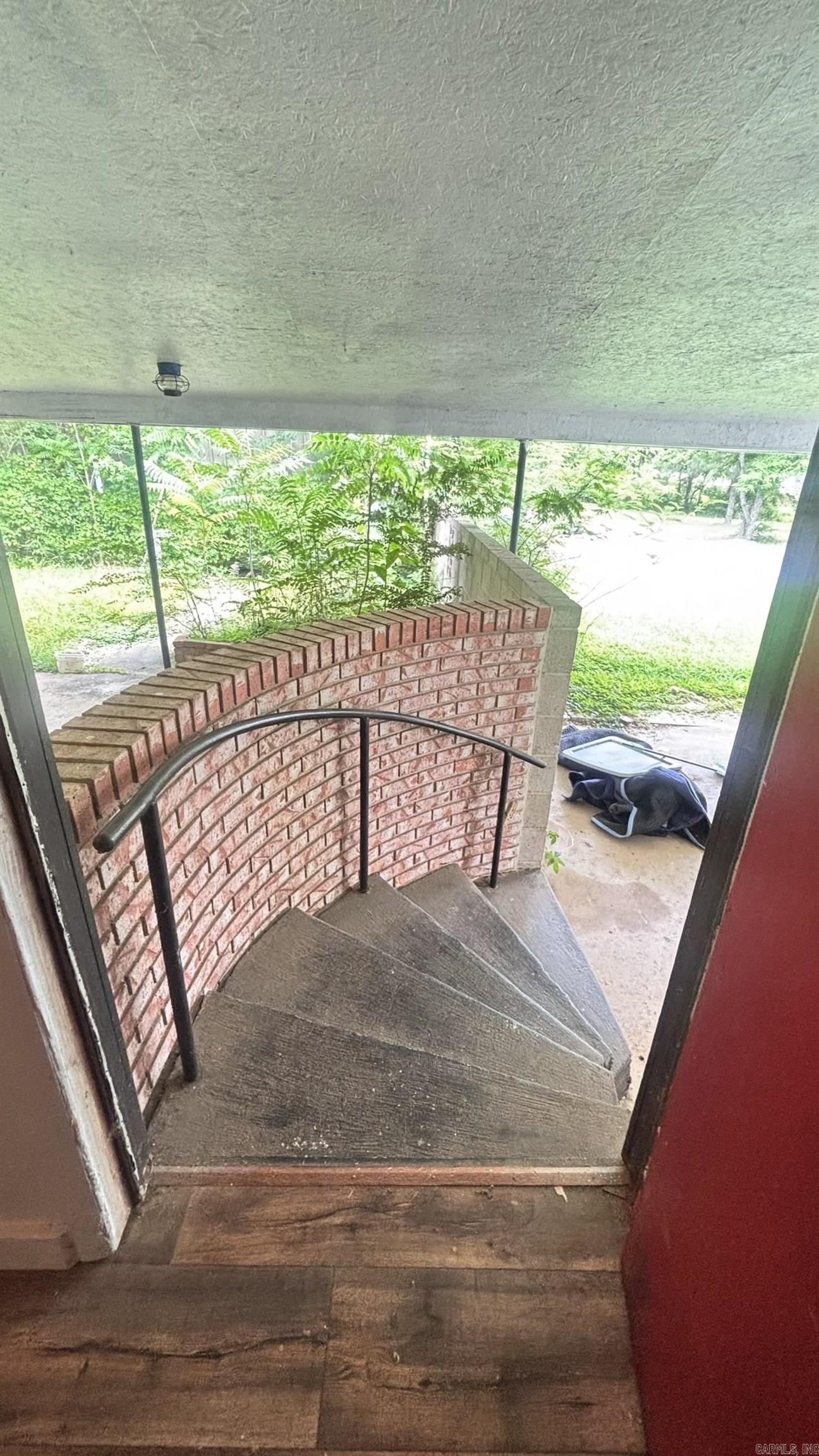 201 Grandview Heights