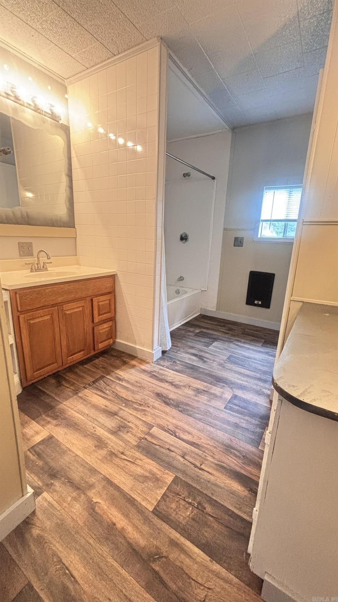 201 Grandview Heights