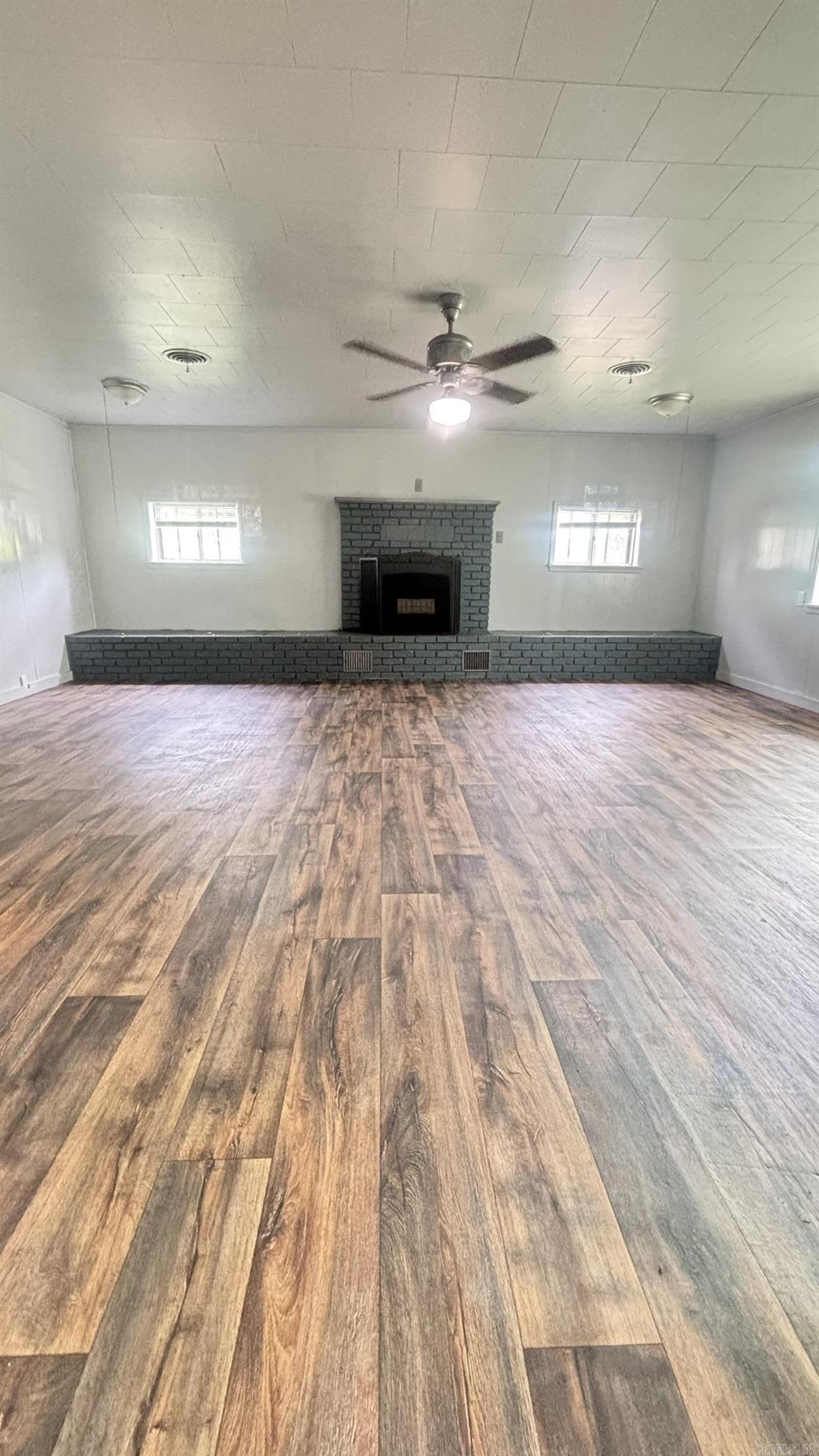 201 Grandview Heights