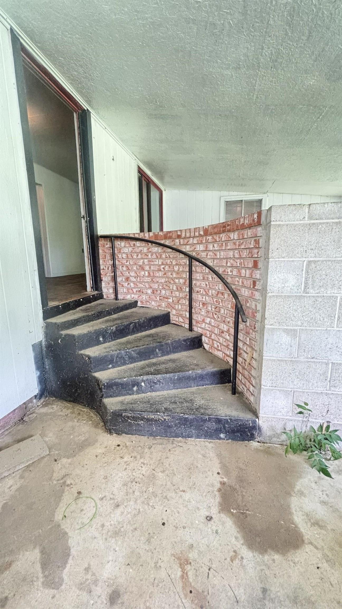 201 Grandview Heights