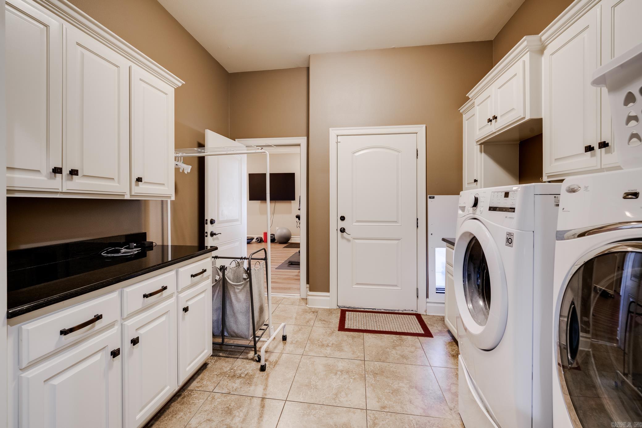 5340 Plantation Cove