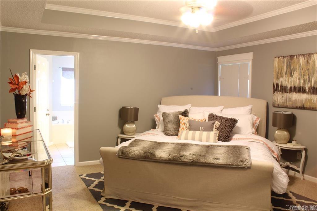 4005 Hummingbird Cove