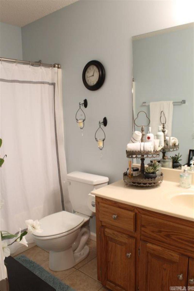 4005 Hummingbird Cove