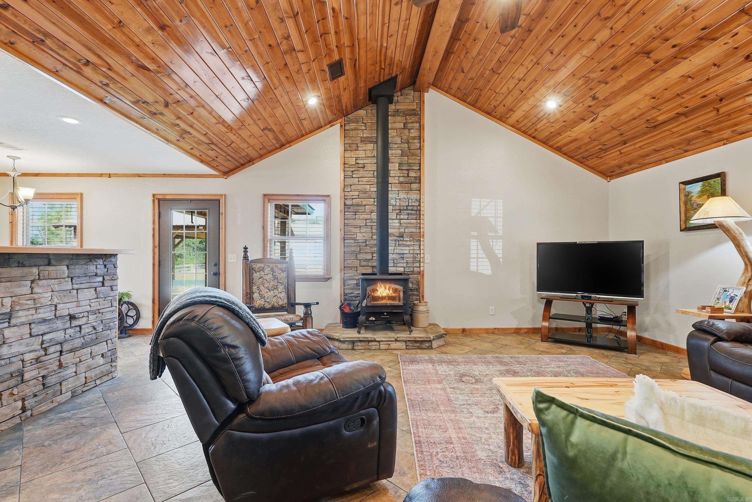 18 Kenwood Cove