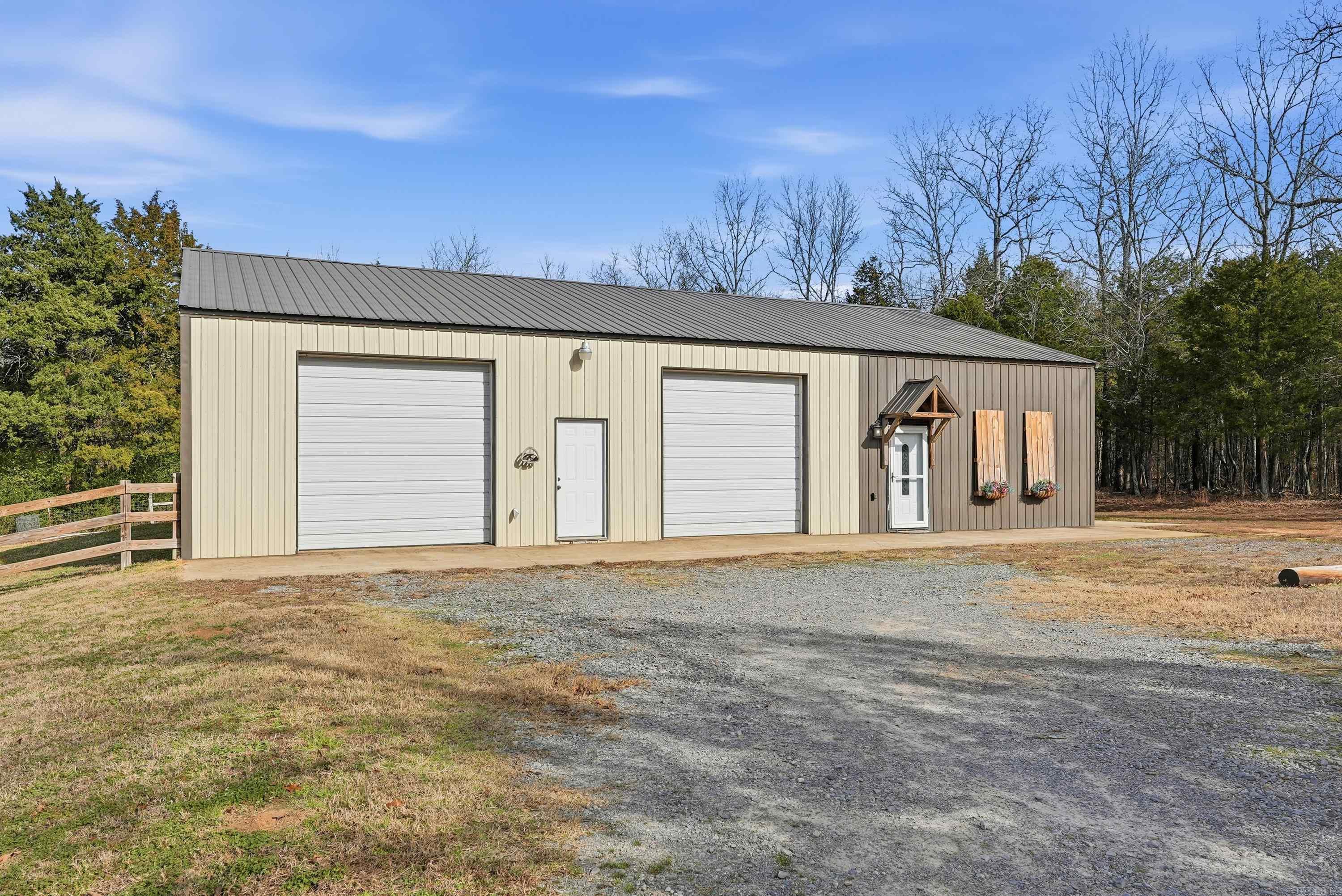 18 Kenwood Cove