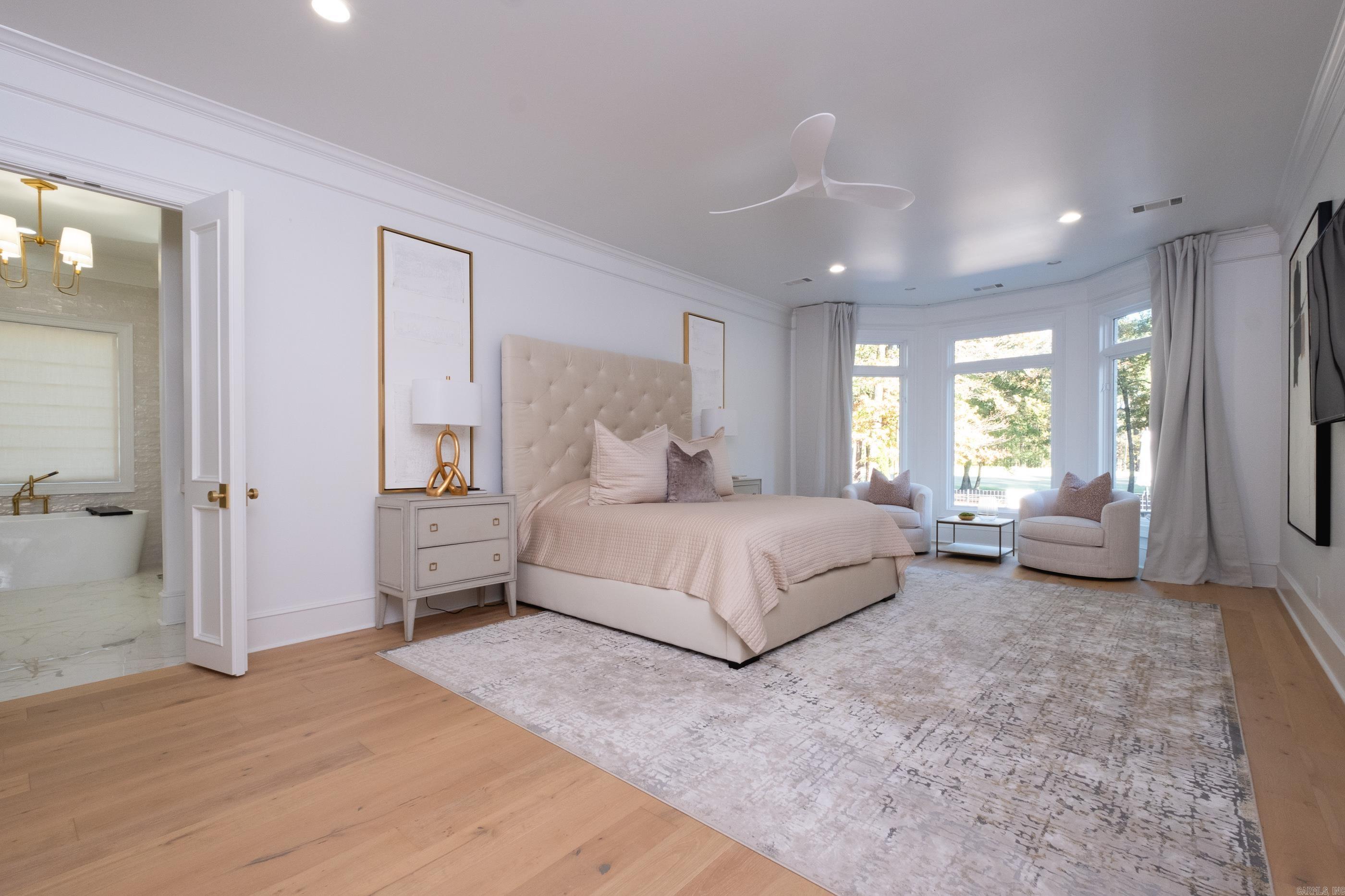 35 Sologne Circle