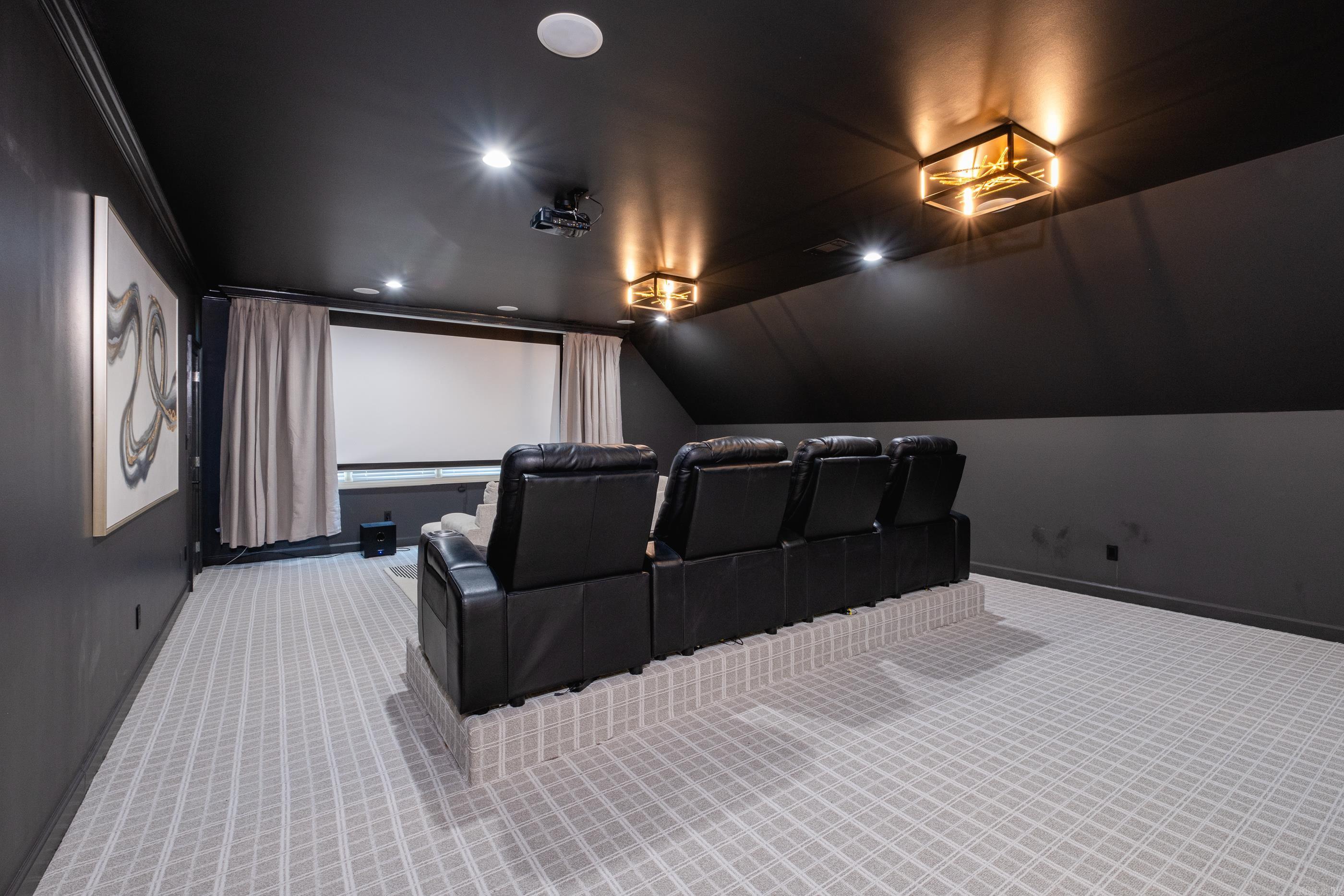 35 Sologne Circle