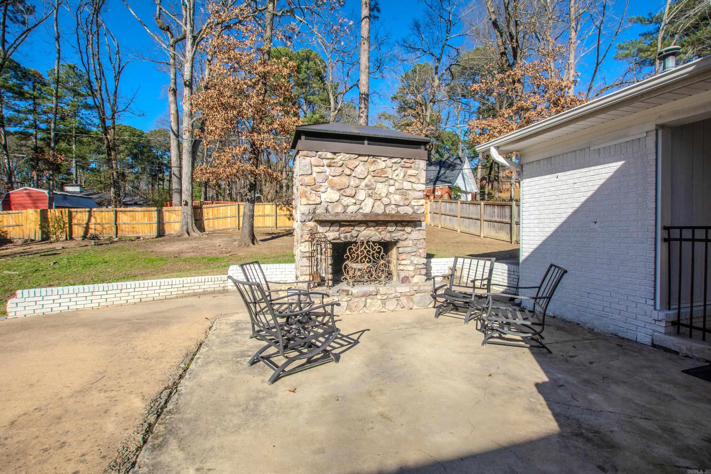 1724 Lynnwood Drive
