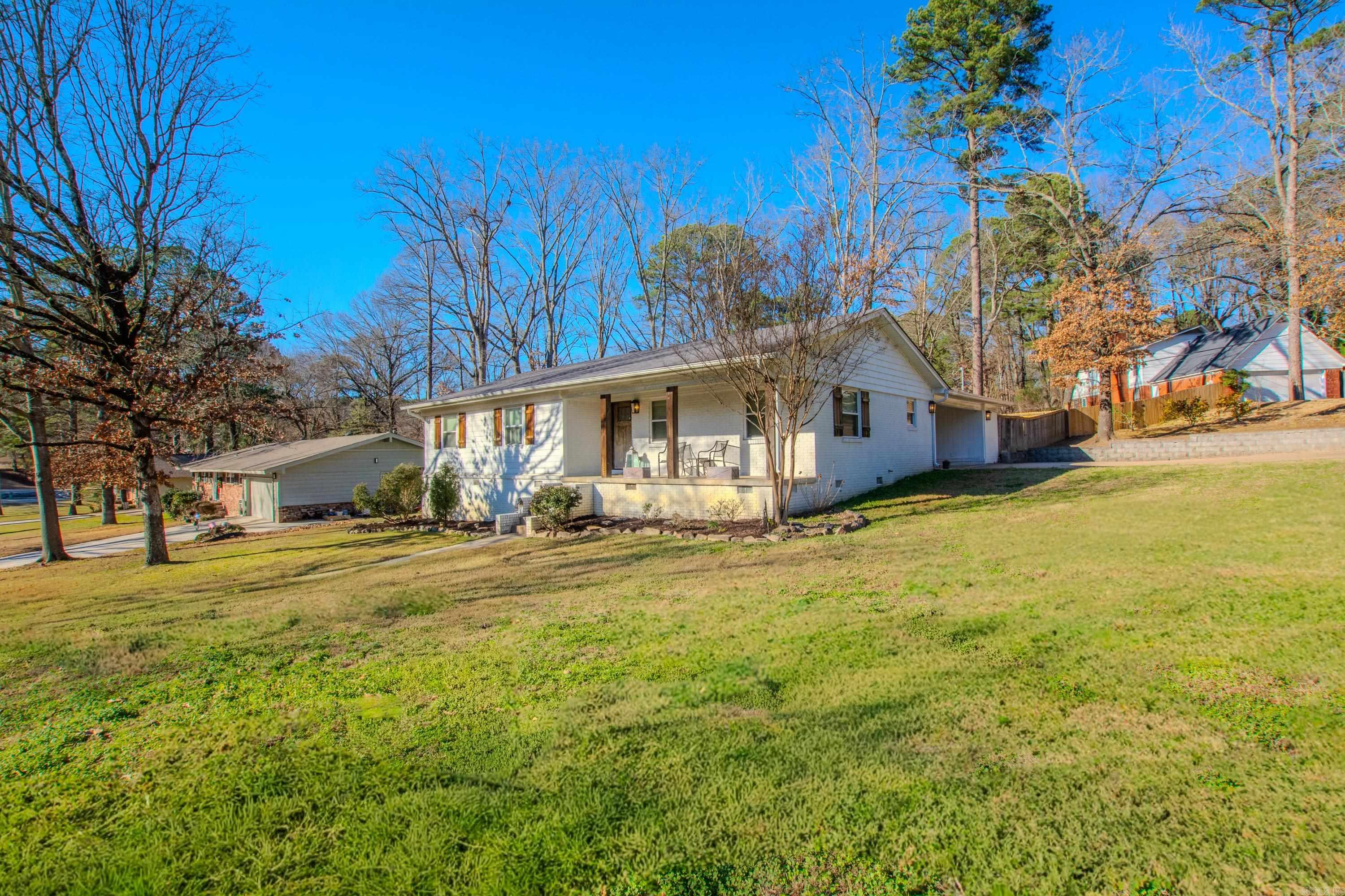 1724 Lynnwood Drive