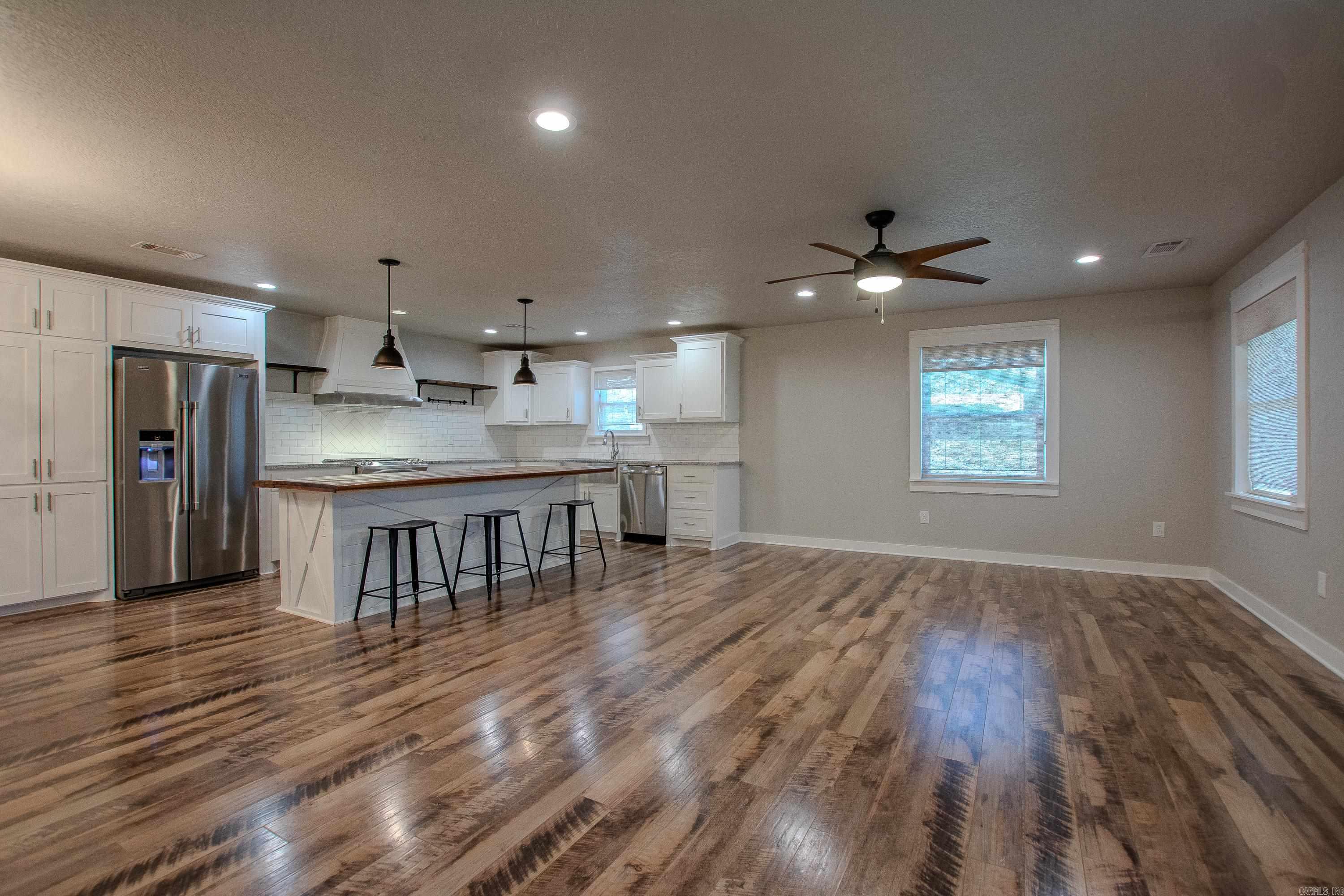 1724 Lynnwood Drive