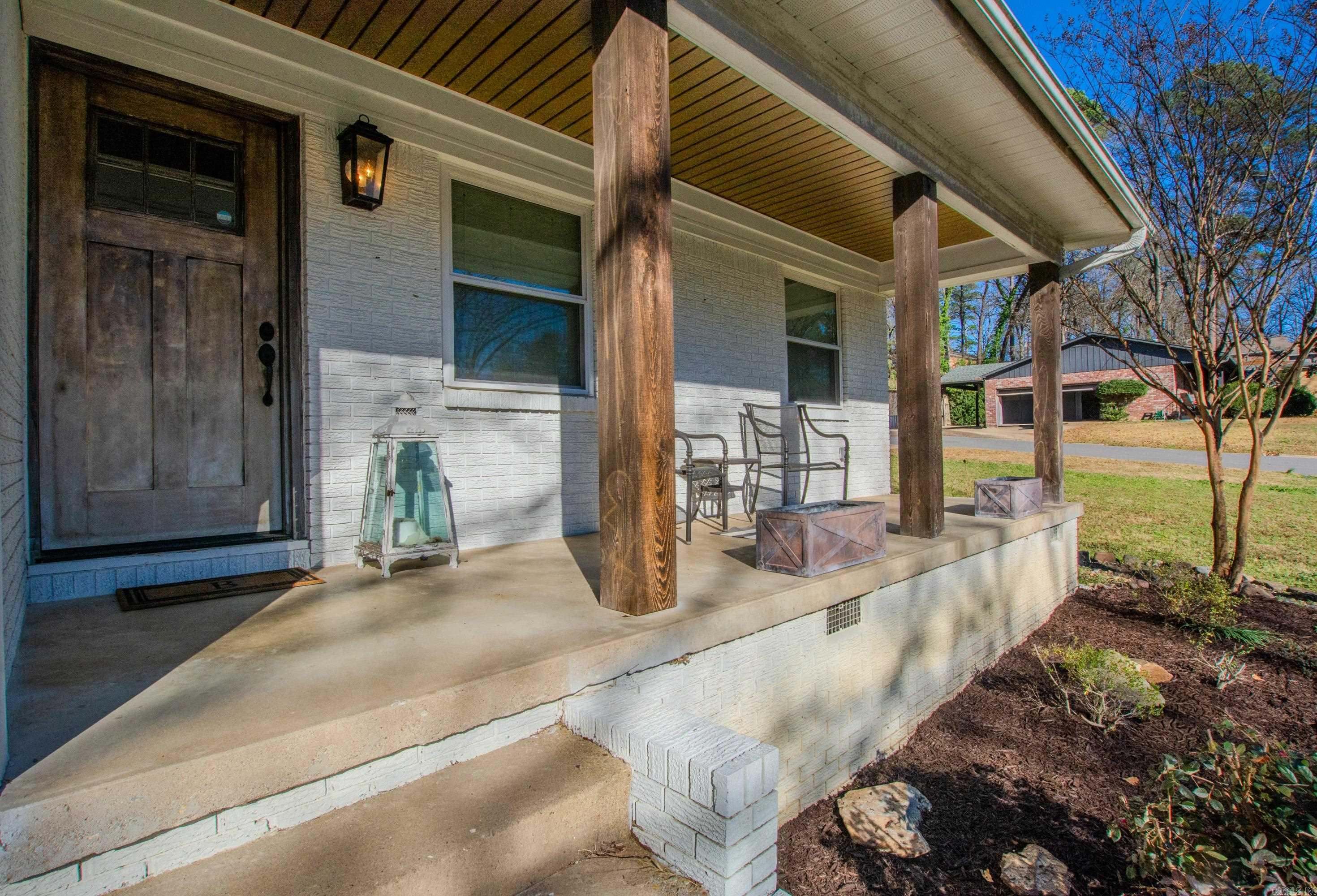 1724 Lynnwood Drive