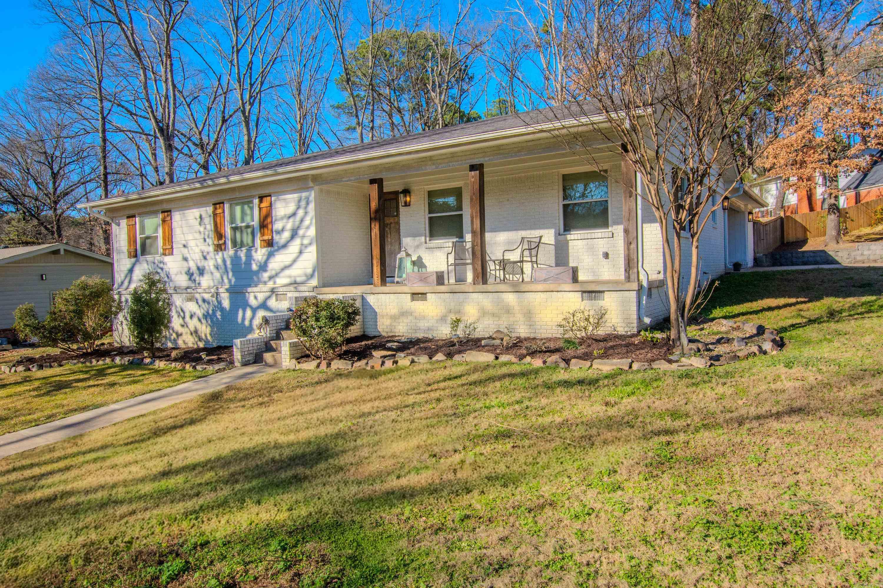 1724 Lynnwood Drive