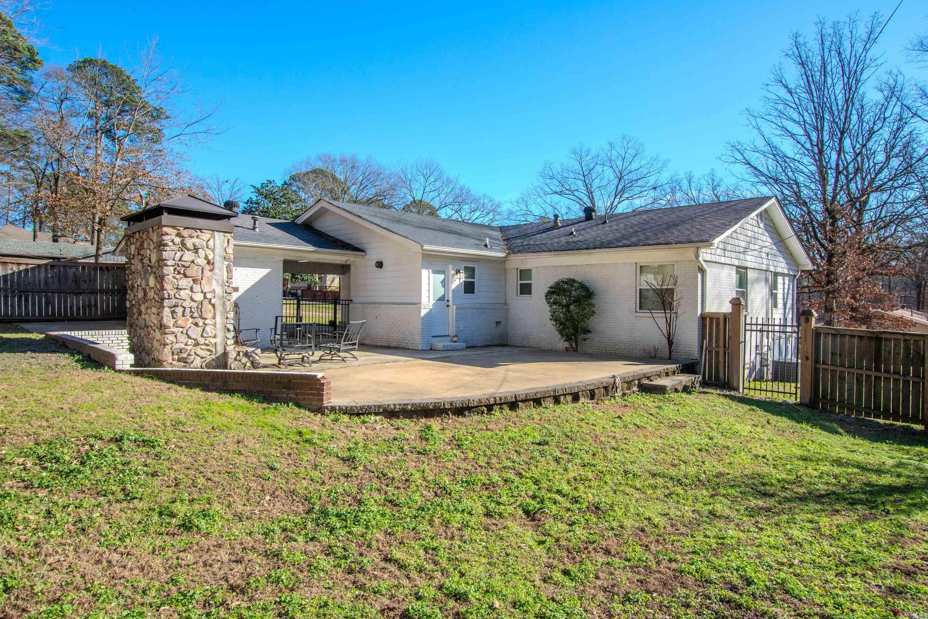 1724 Lynnwood Drive