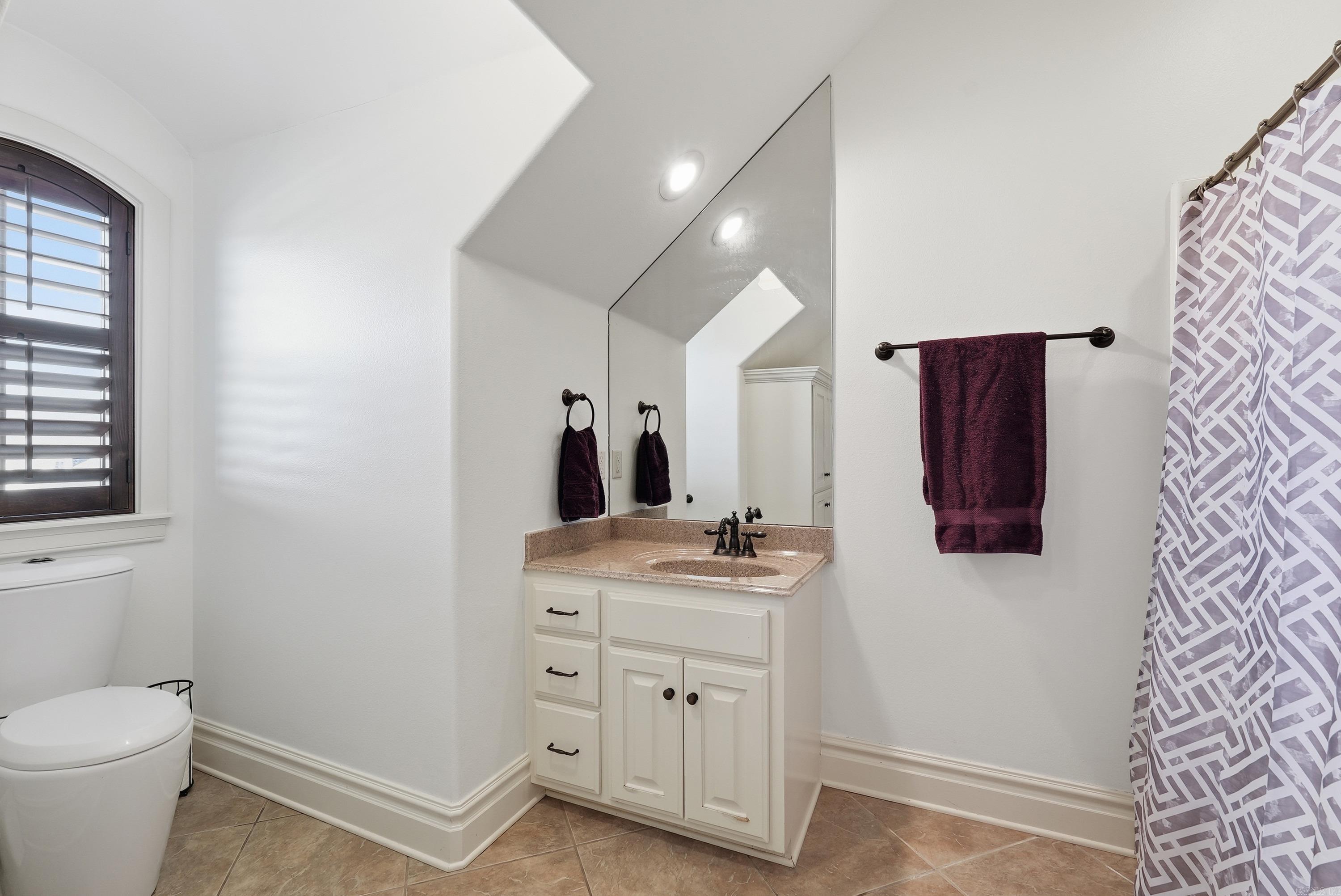 1120 Applewood Drive