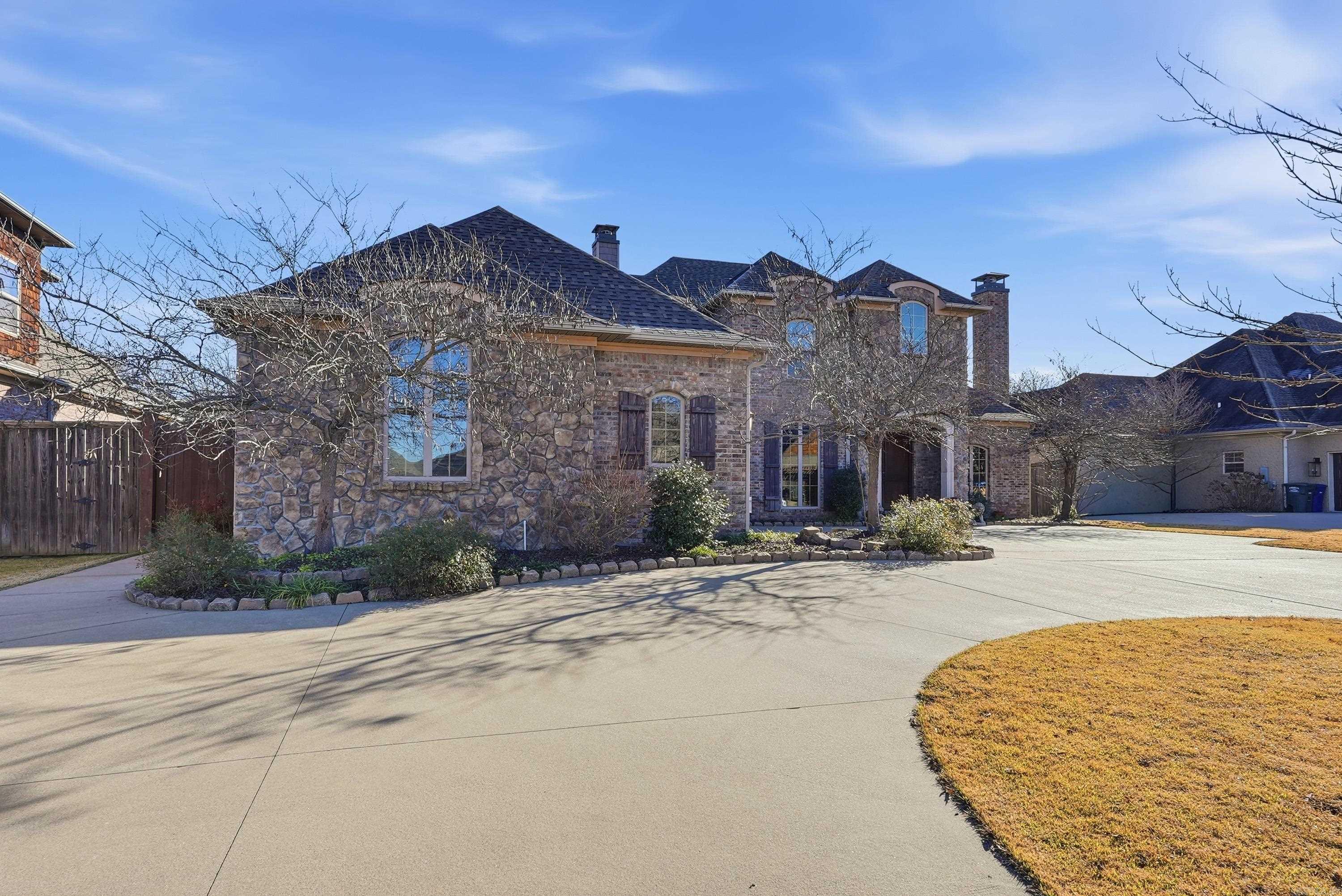 1120 Applewood Drive