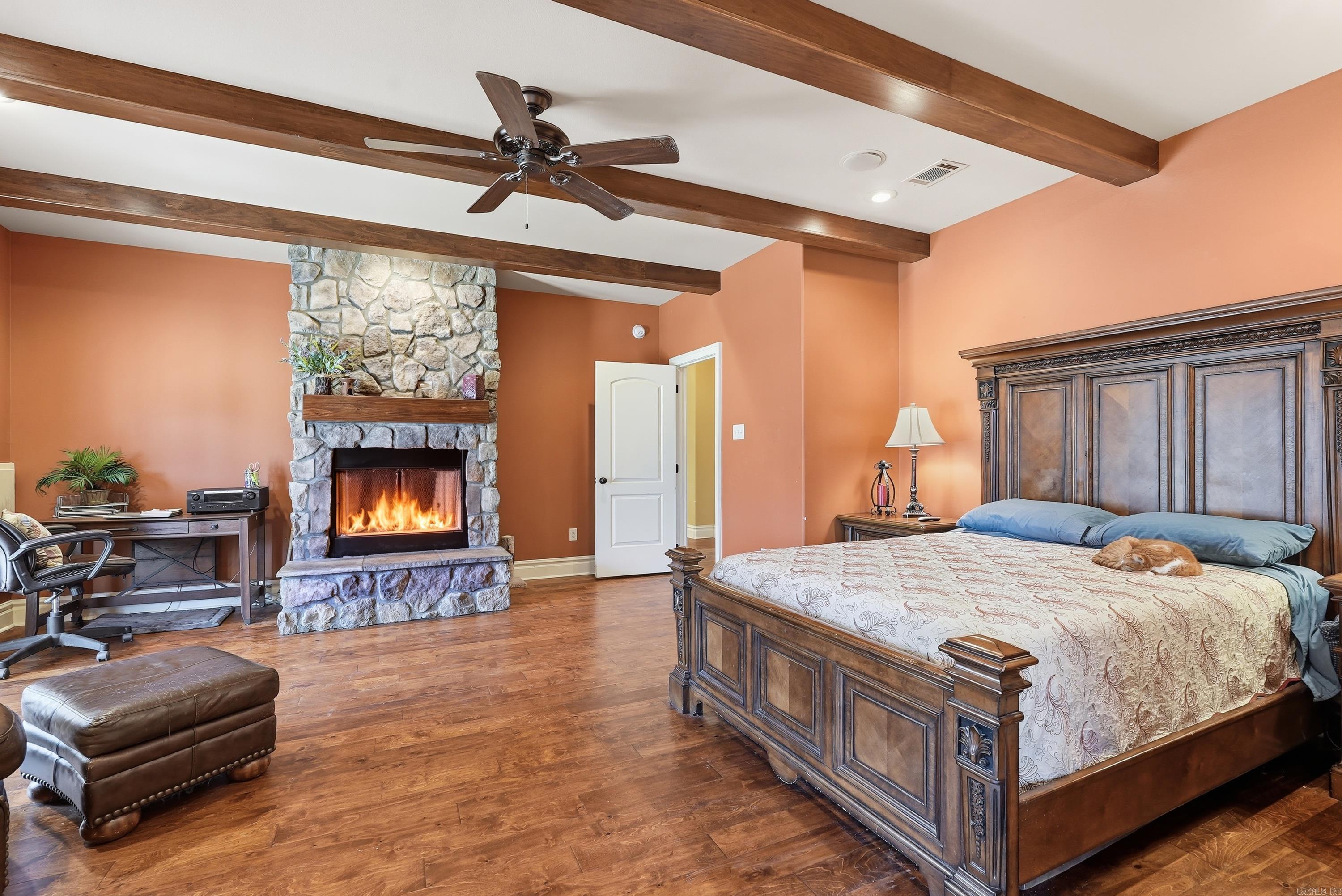 1120 Applewood Drive