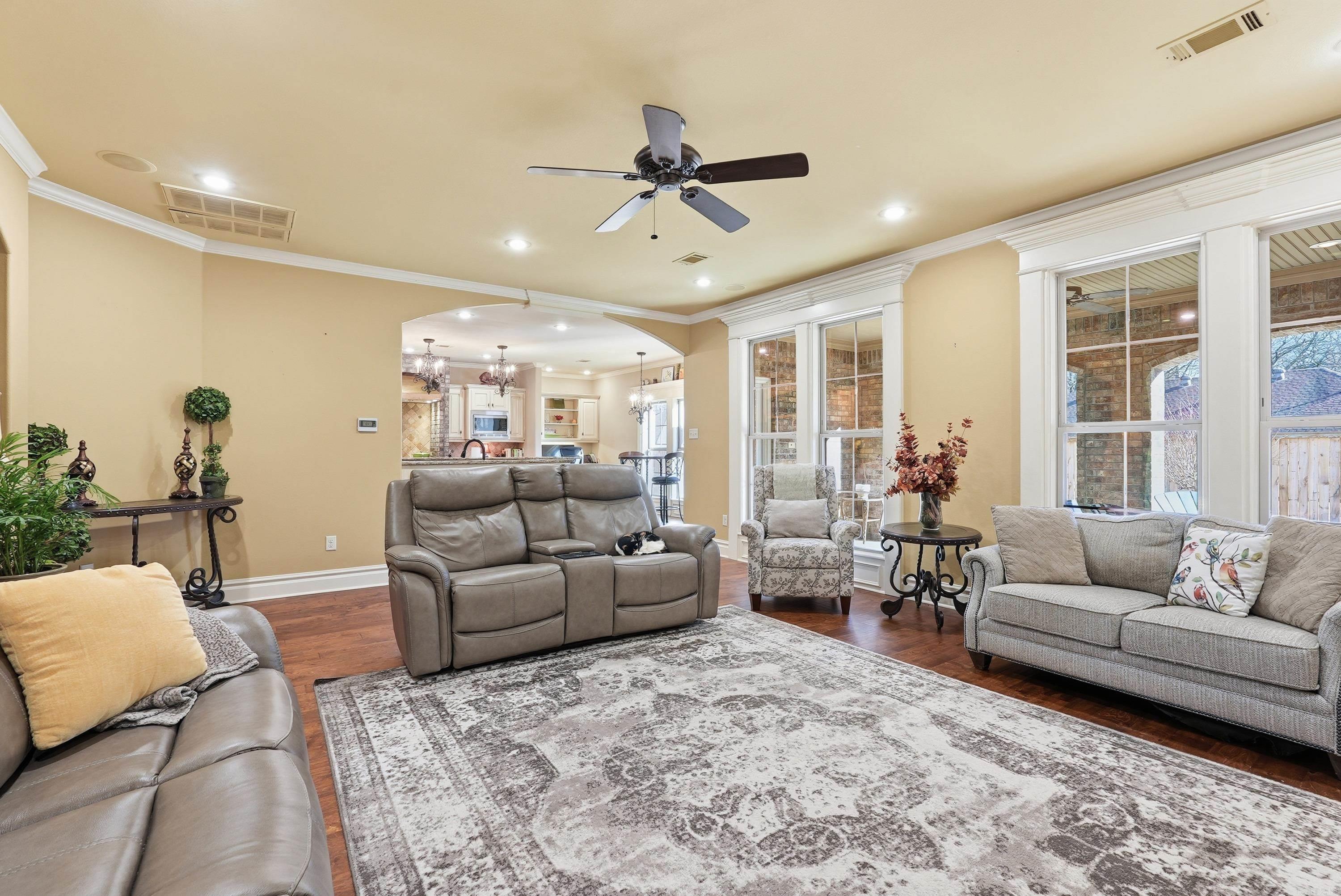 1120 Applewood Drive