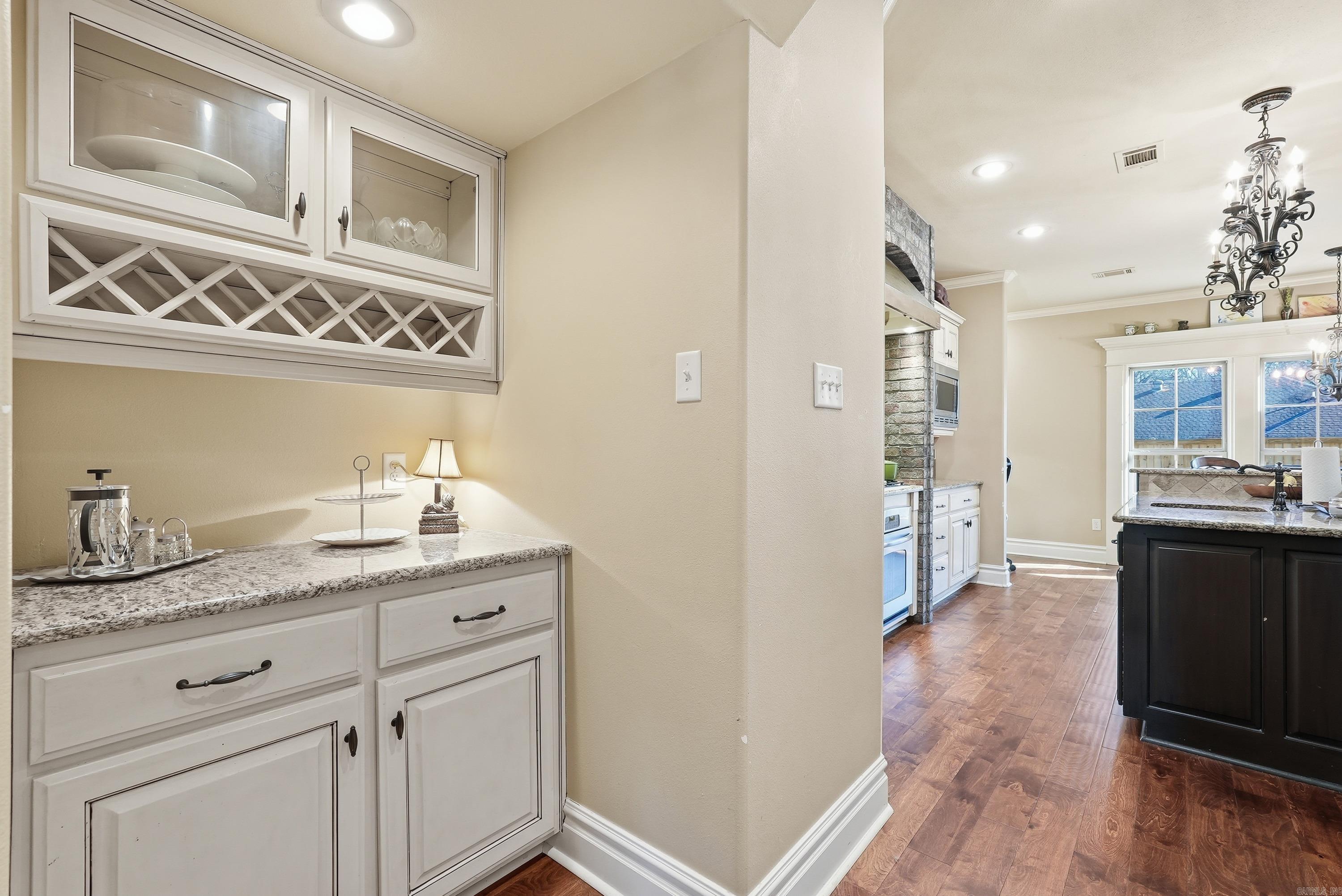 1120 Applewood Drive