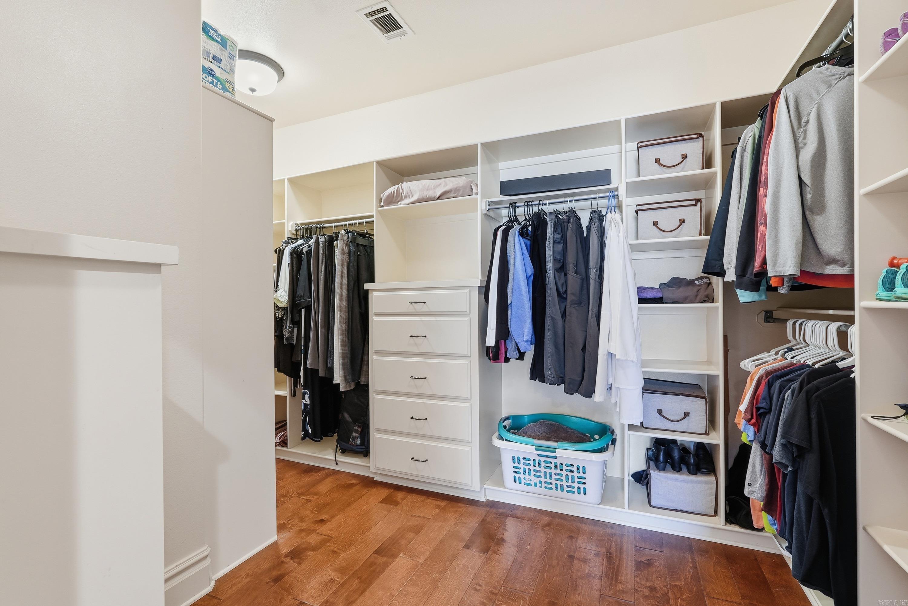 1120 Applewood Drive