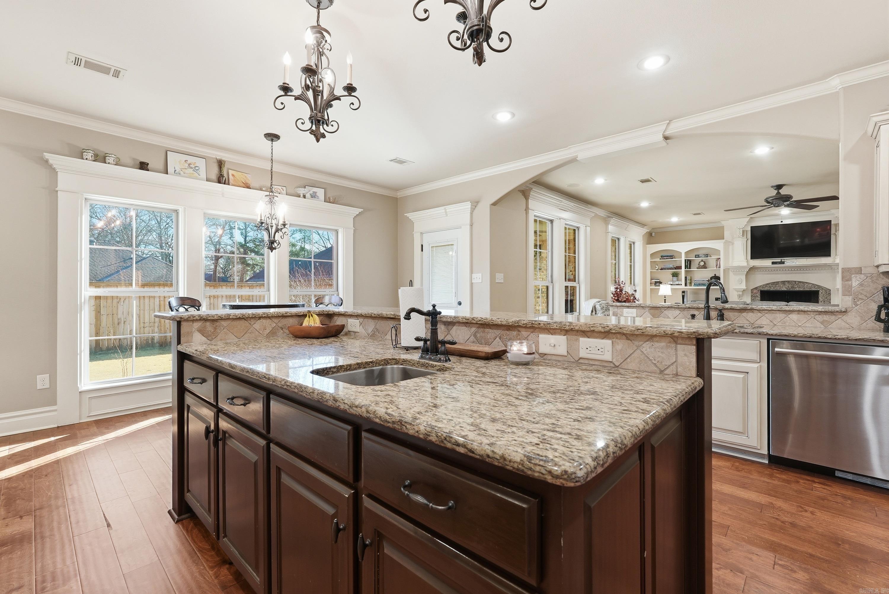 1120 Applewood Drive