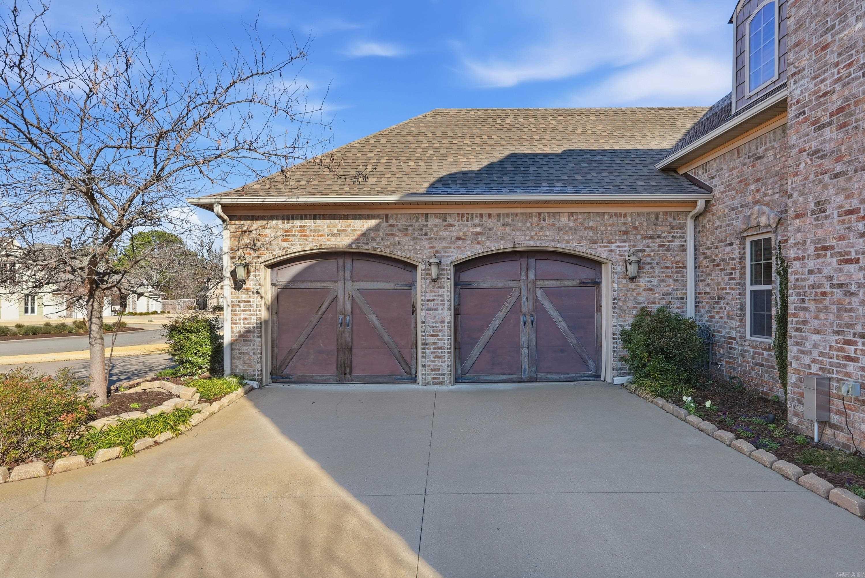 1120 Applewood Drive