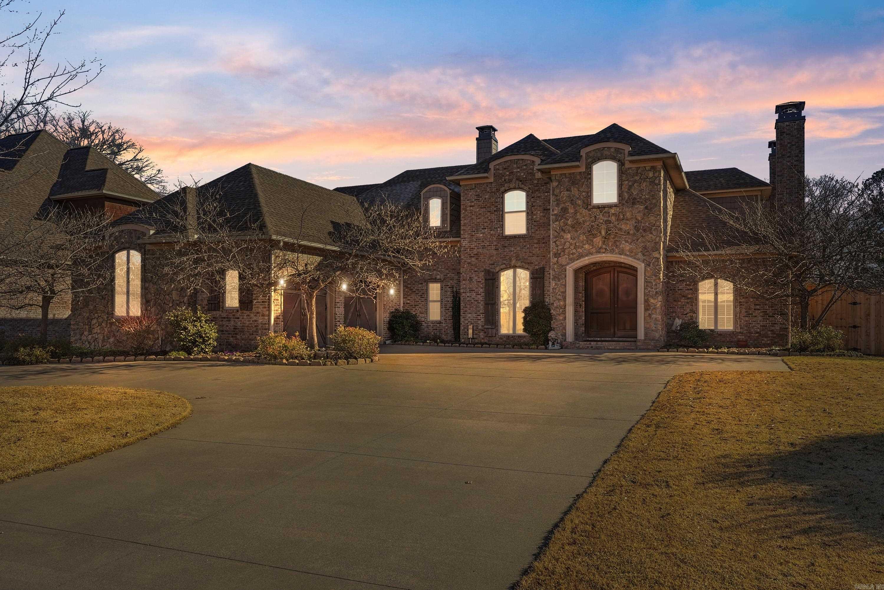 1120 Applewood Drive