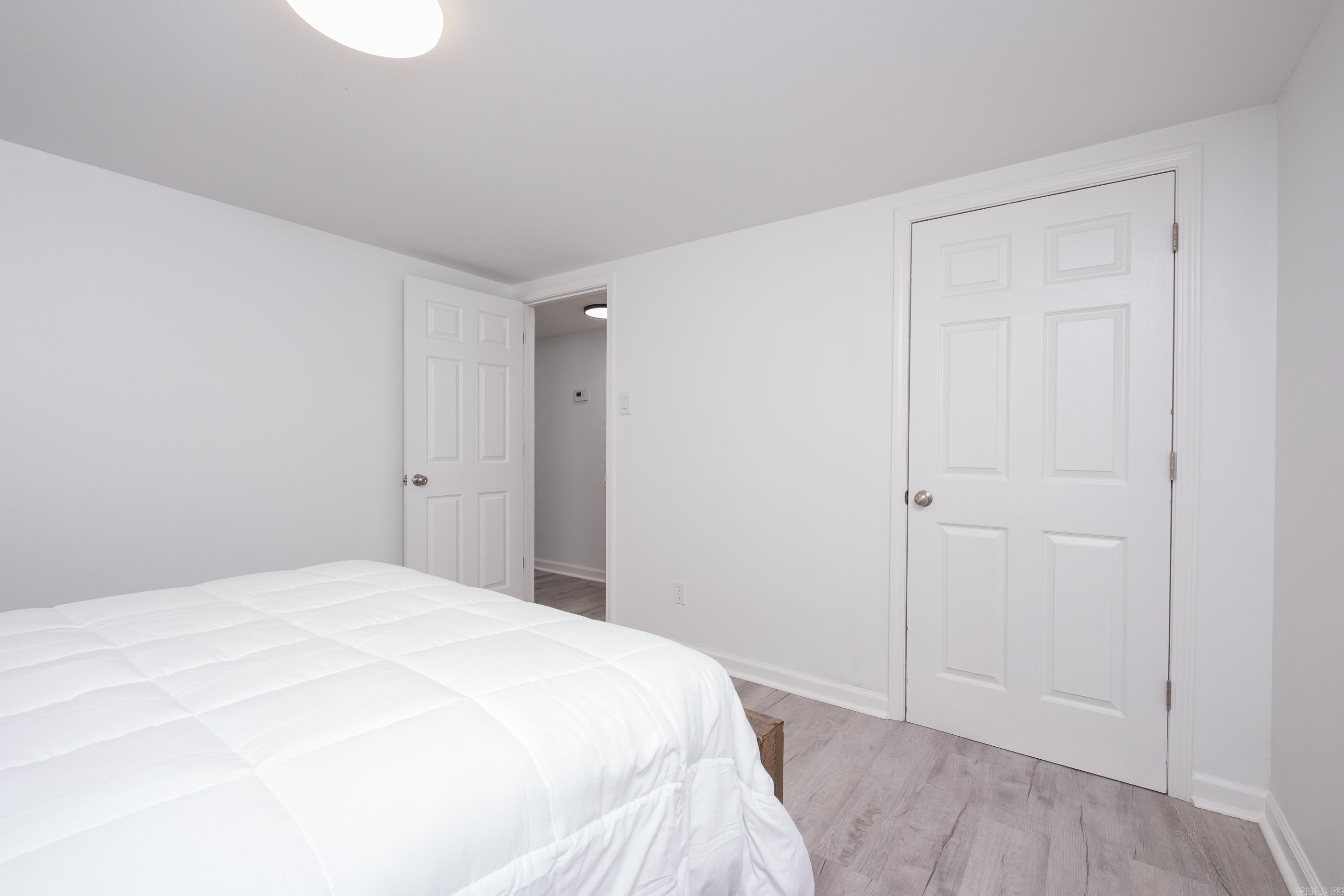 4605 N Cedar