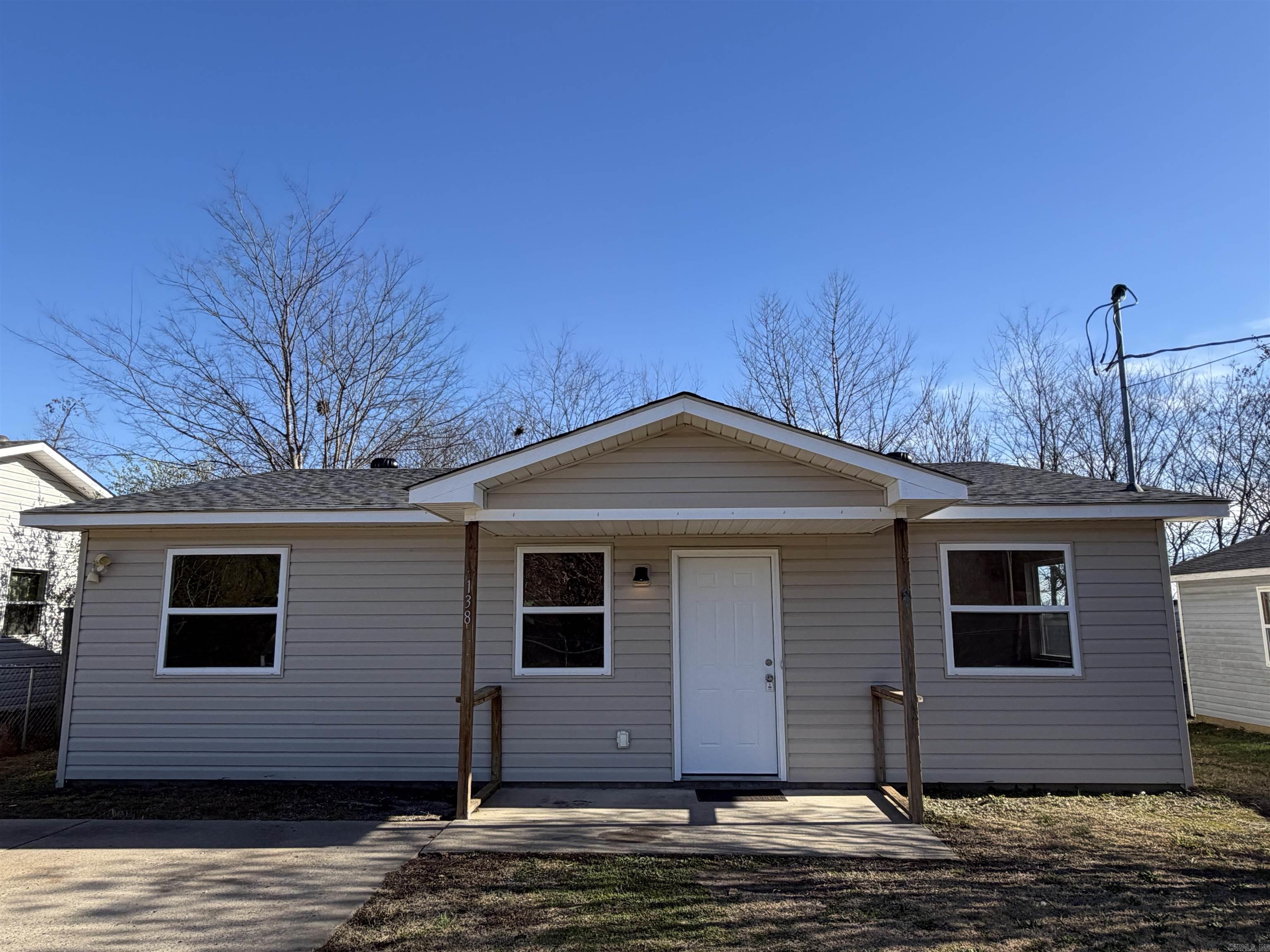 138 Iowa Street