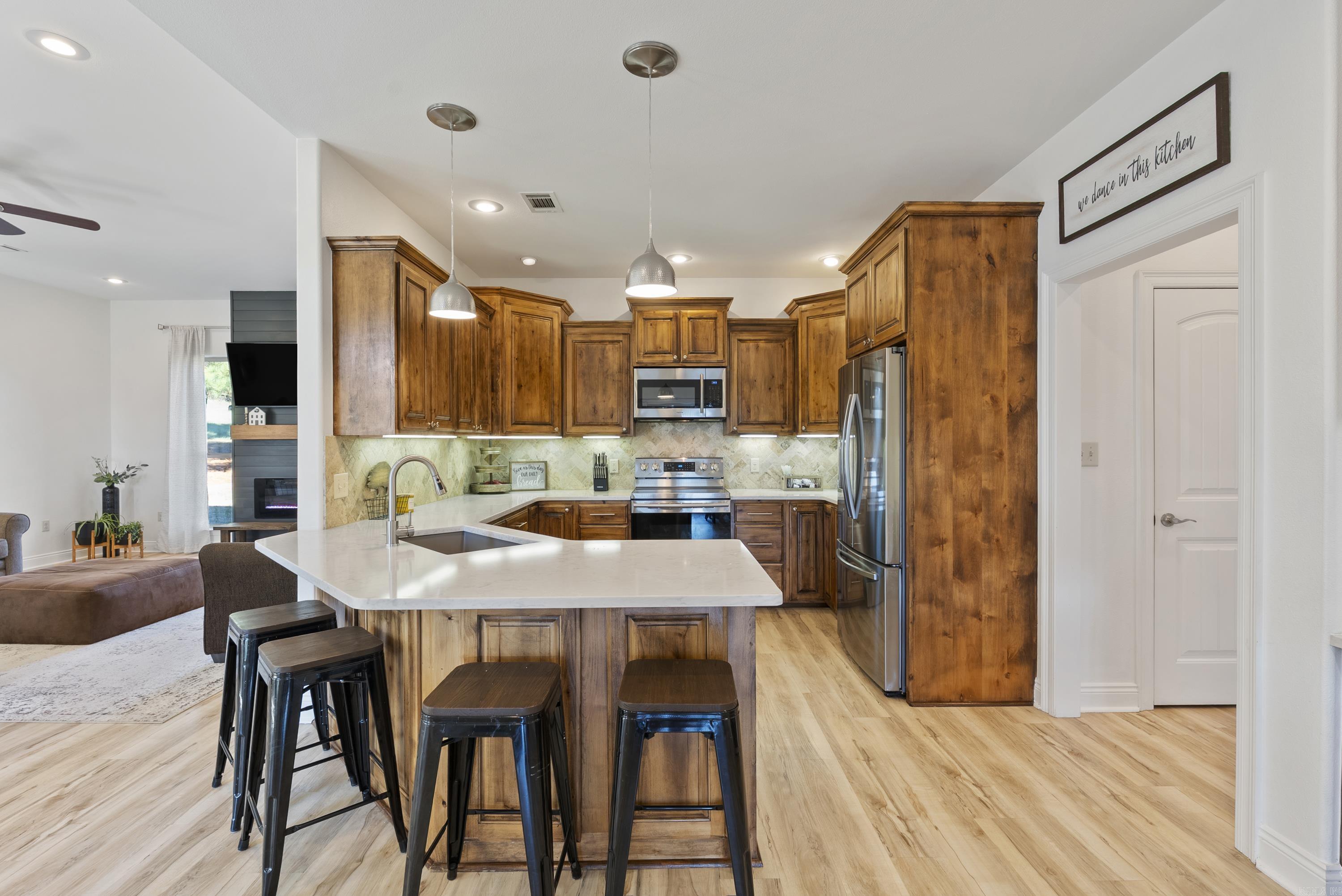 5 Ridgeside Cove