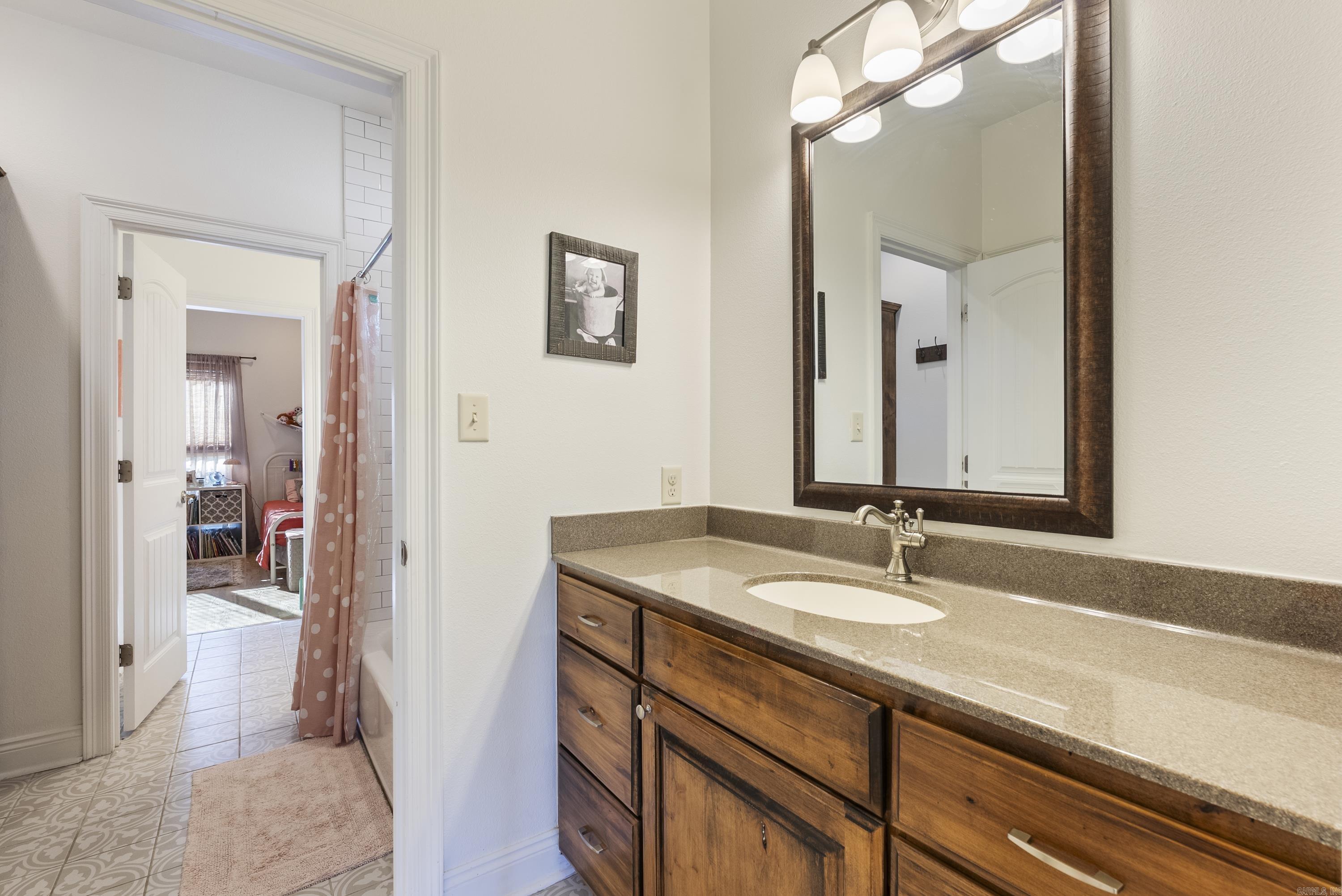 5 Ridgeside Cove