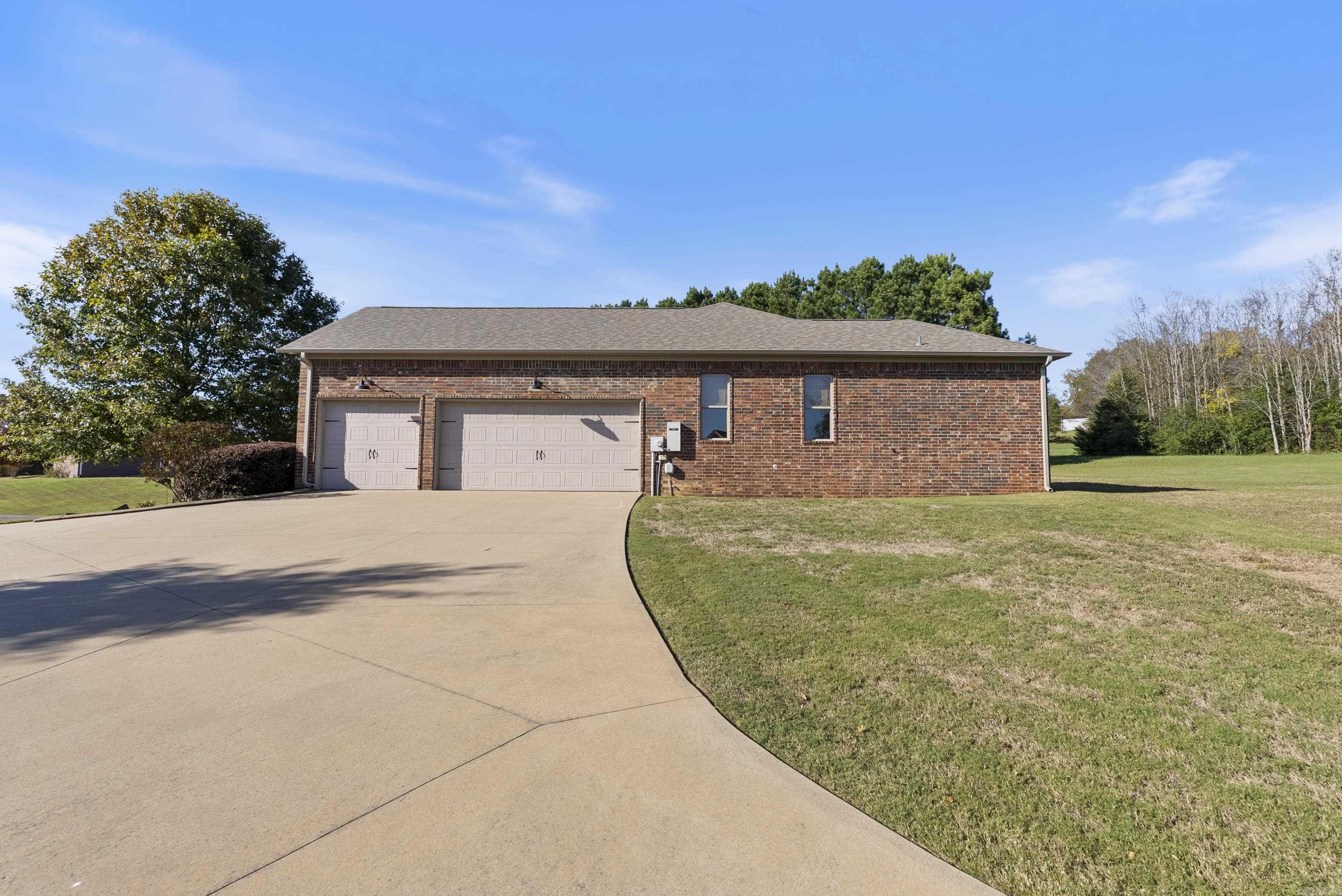5 Ridgeside Cove