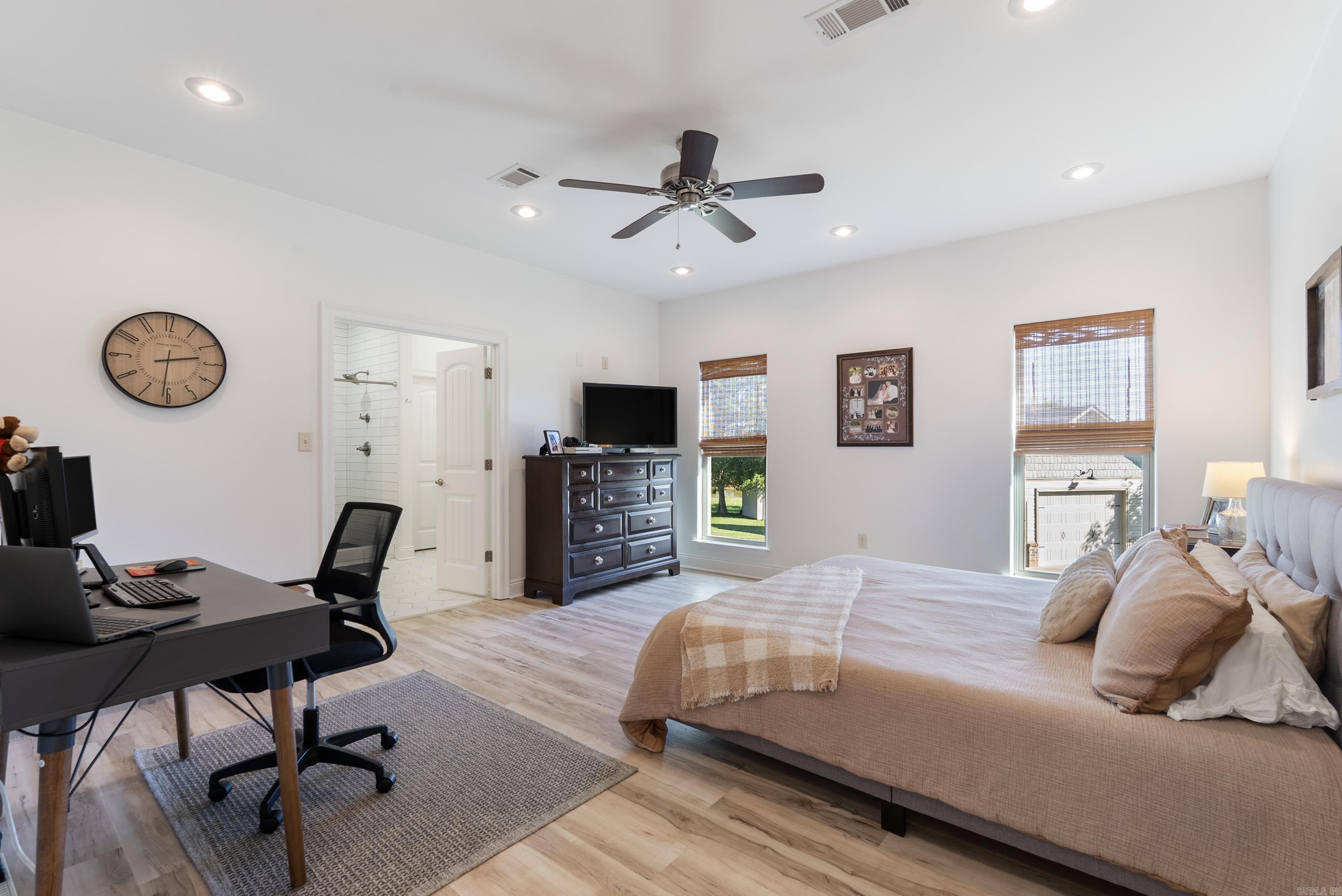 5 Ridgeside Cove