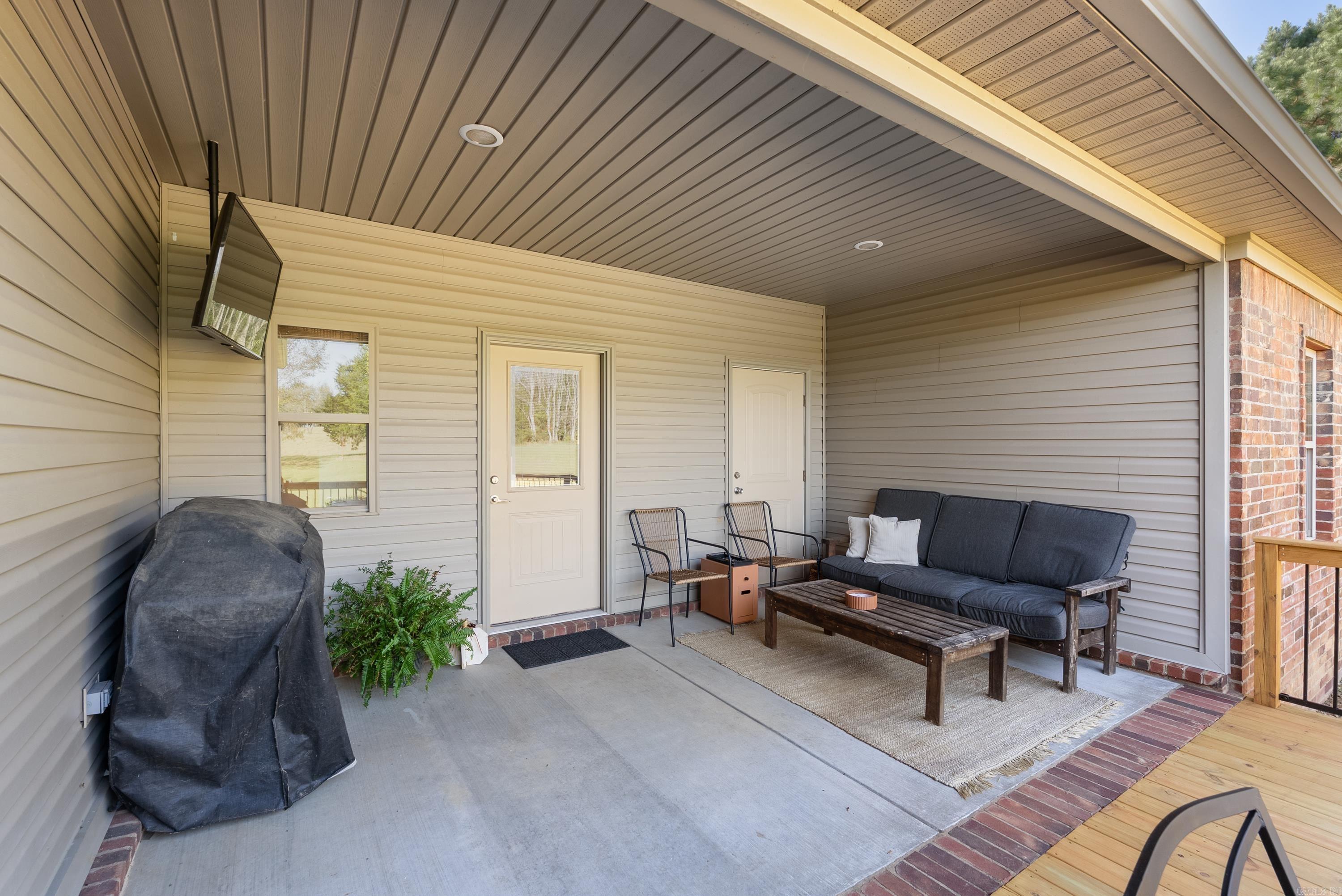 5 Ridgeside Cove