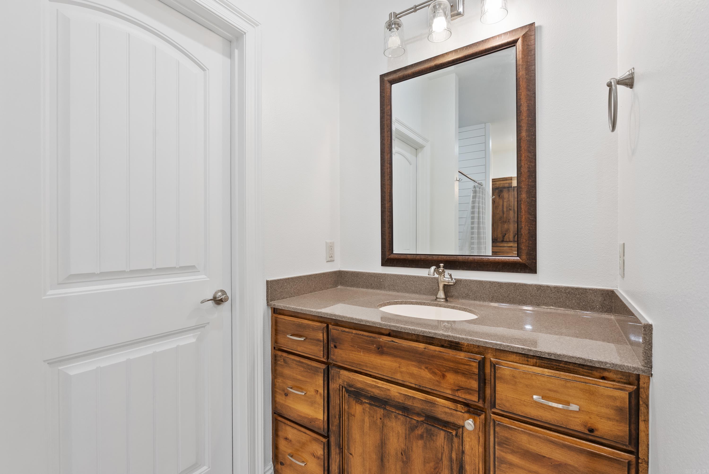 5 Ridgeside Cove
