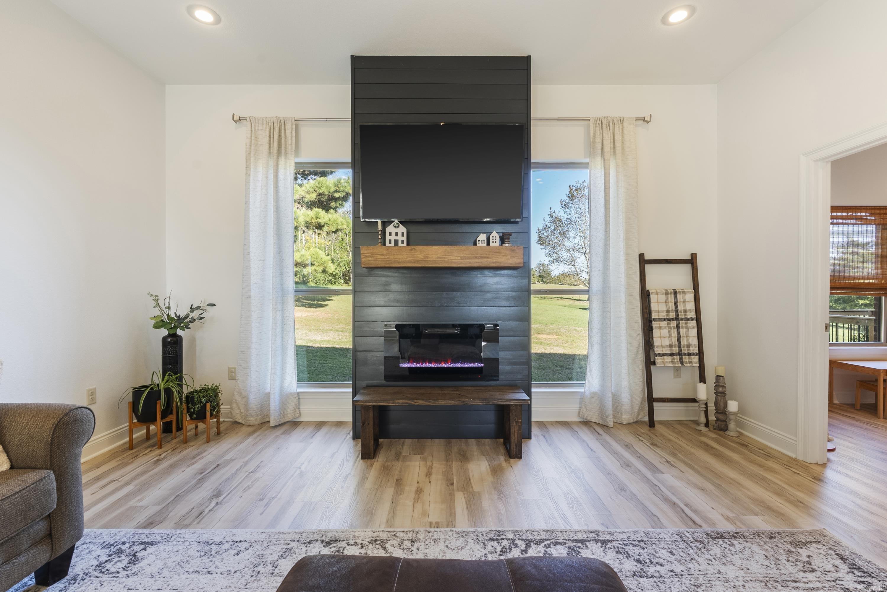 5 Ridgeside Cove