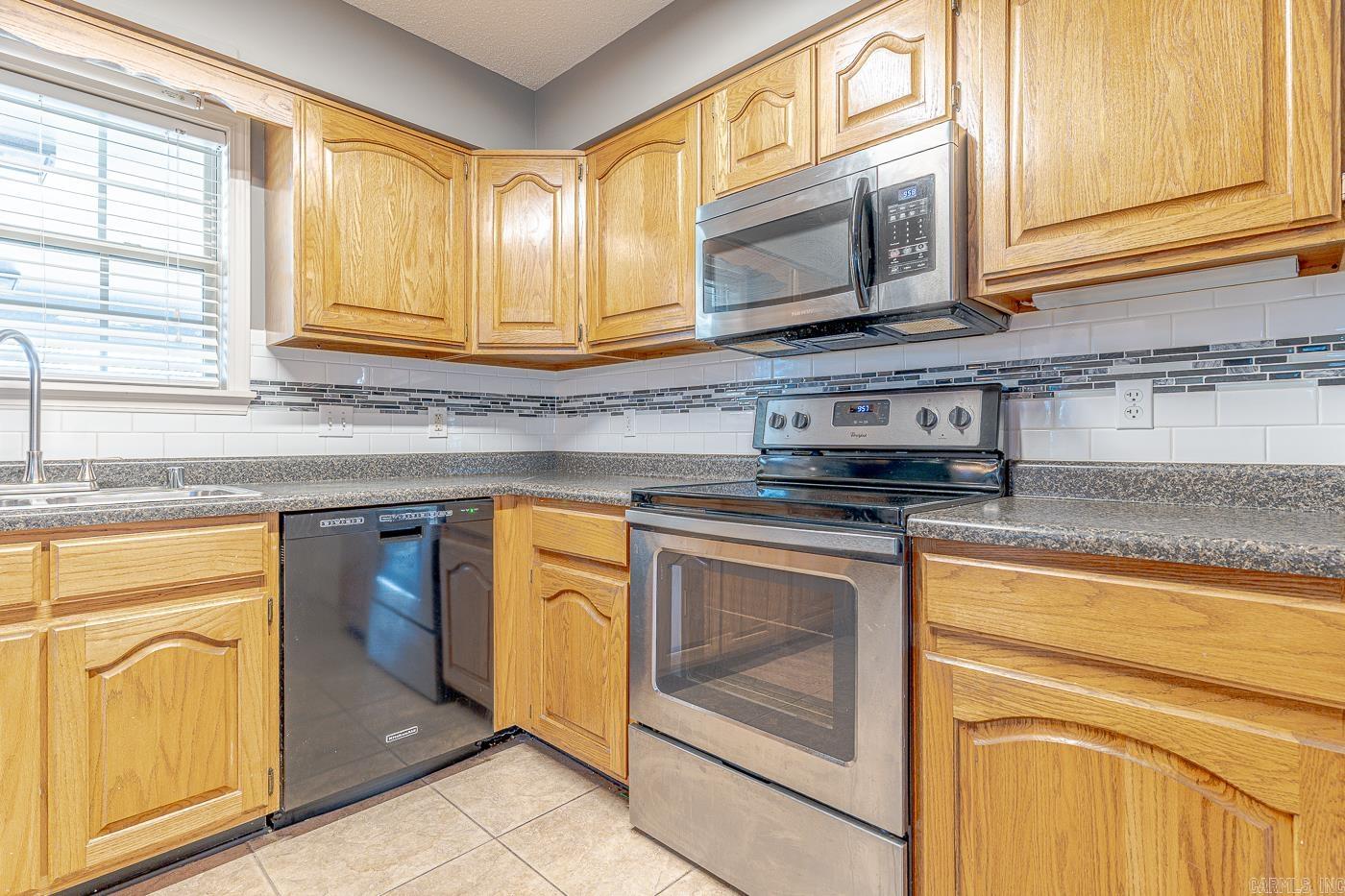 2000 Fox Meadow Lane