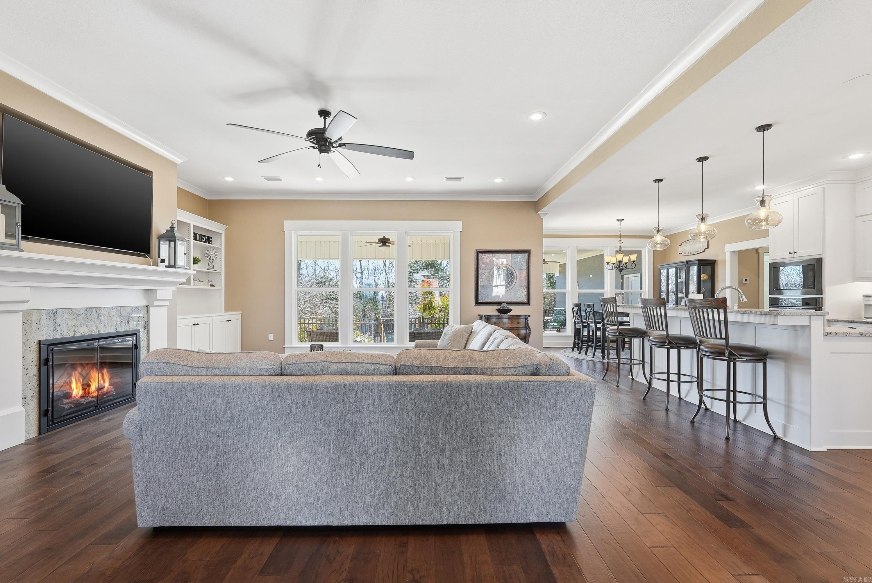 8 Persimmon Ridge Drive