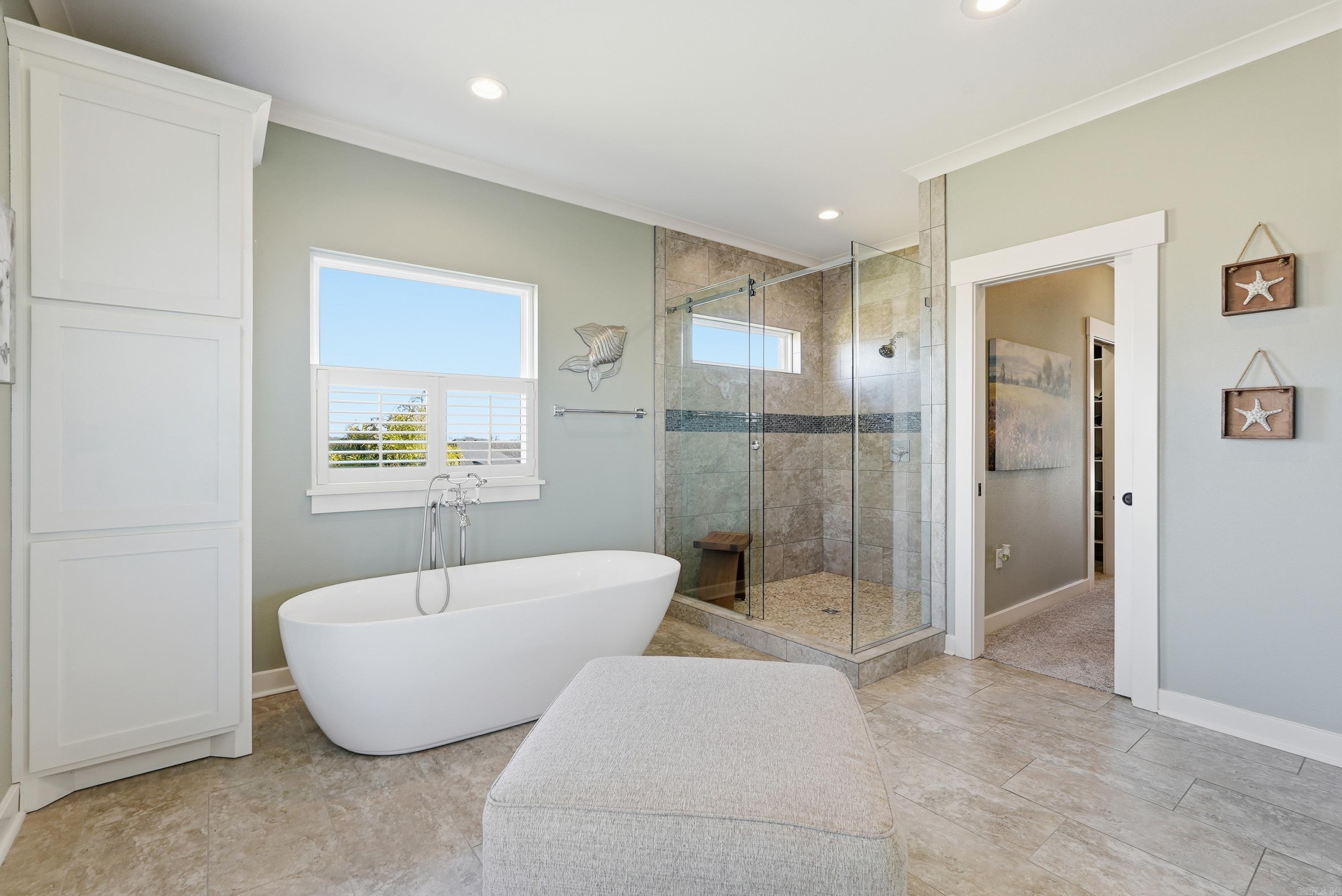 8 Persimmon Ridge Drive